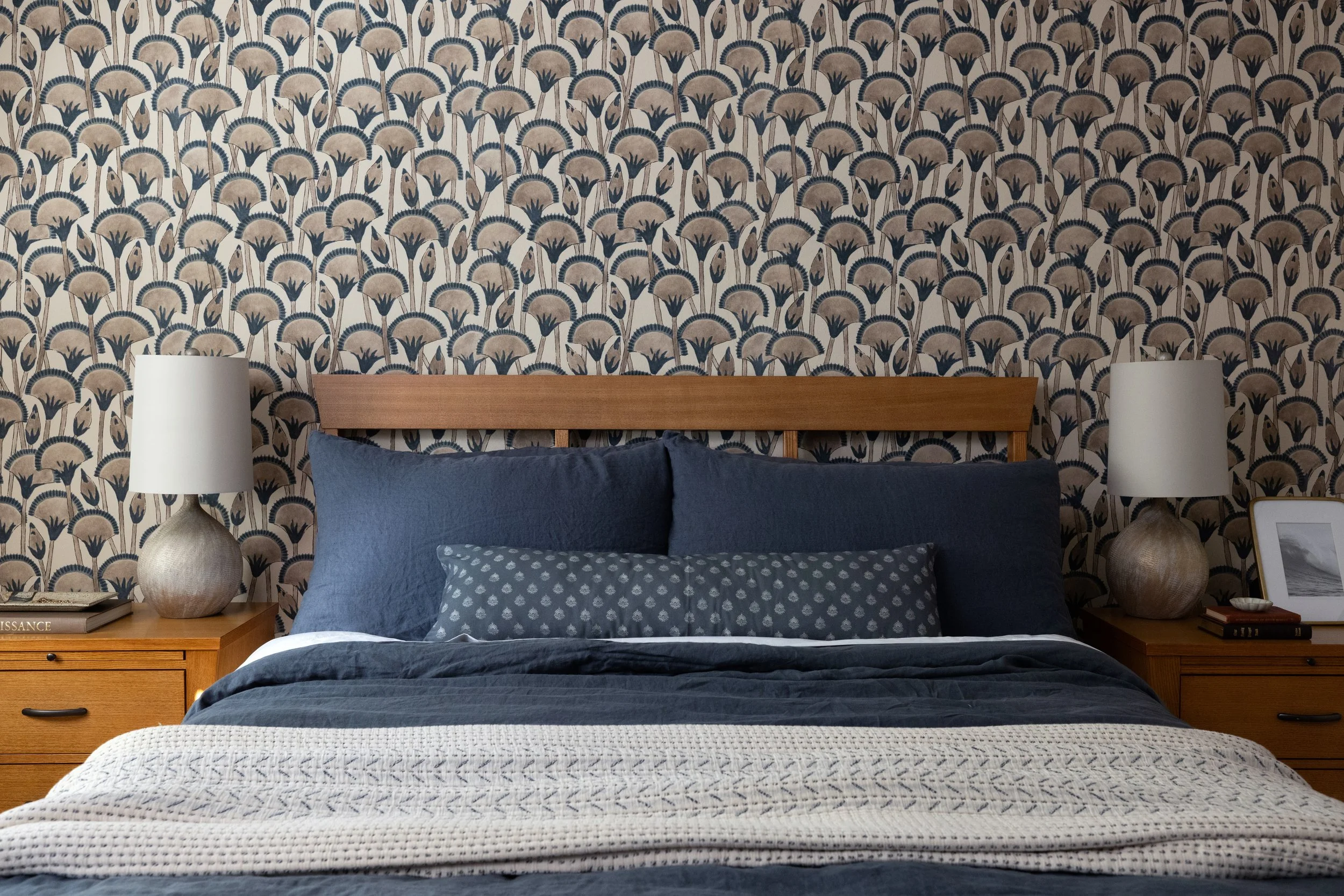 bedroom with wallpaper