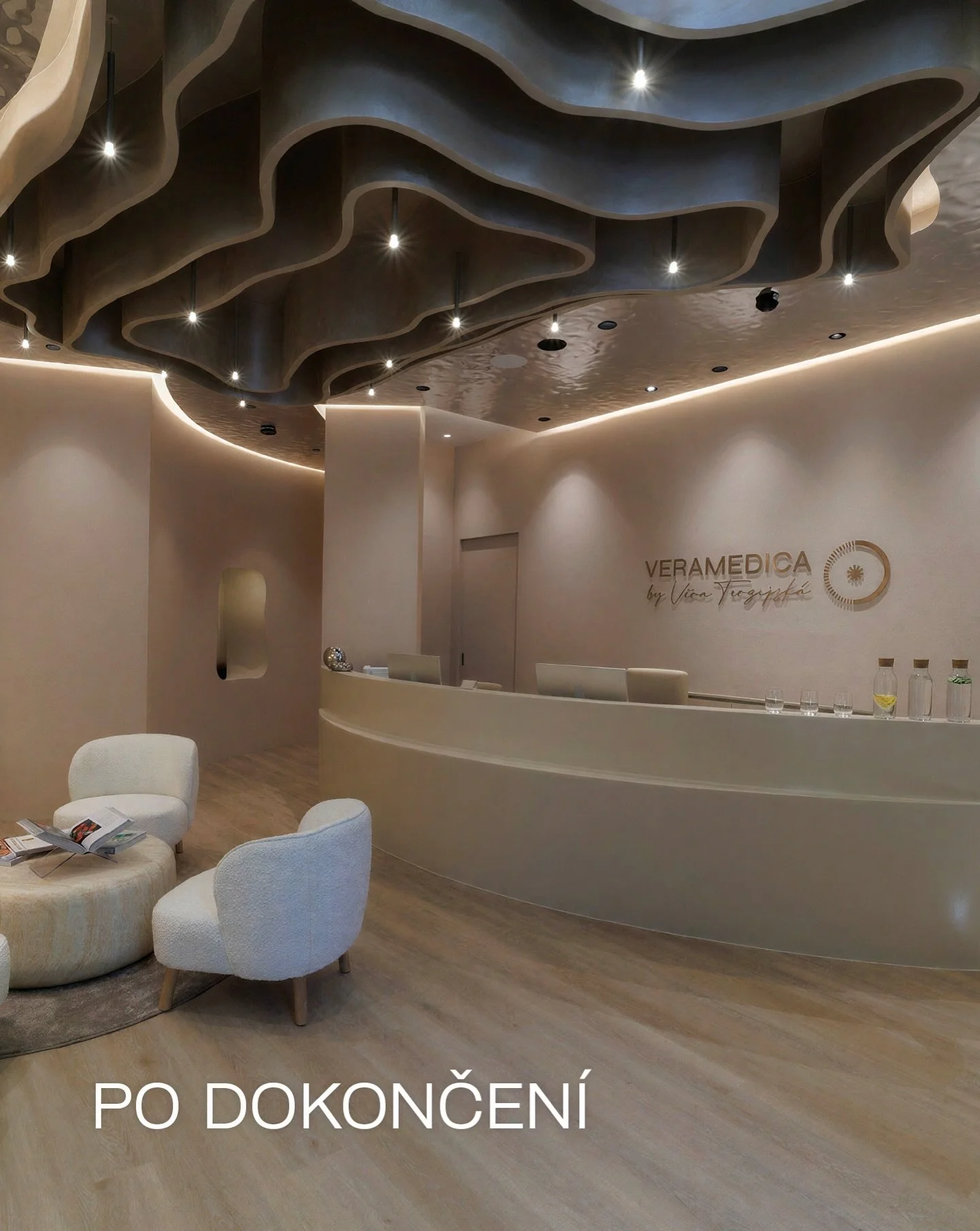 Od prvn&iacute;ch stavebn&iacute;ch prac&iacute; až po fin&aacute;ln&iacute; v&yacute;sledek. ✨

Tak vznikala klinika Veramedica zaměřen&aacute; na estetickou medic&iacute;nu.

Organick&eacute; tvary, vln&iacute;c&iacute; se strop inspirovan&yacute; 