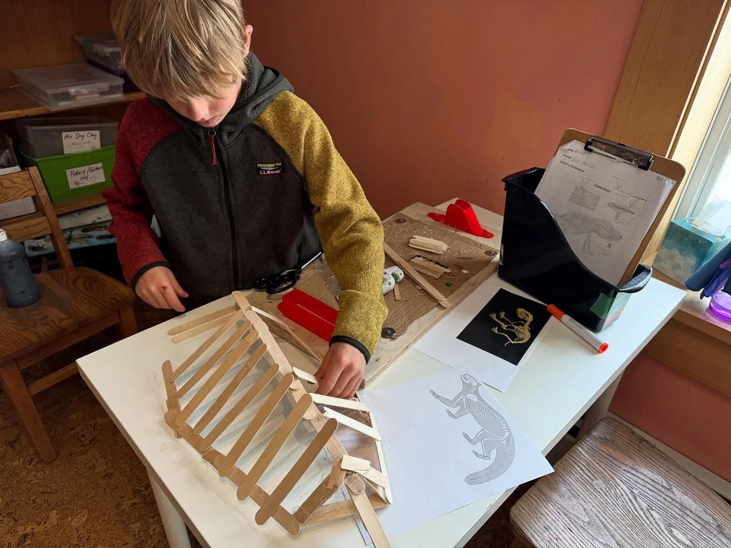 🌿🦏 Our students are diving deep into the world of endangered and extinct animals! During read-alouds, group explorations, and small group discussions, they&rsquo;re researching, questioning, and thinking critically about incredible creatures of the