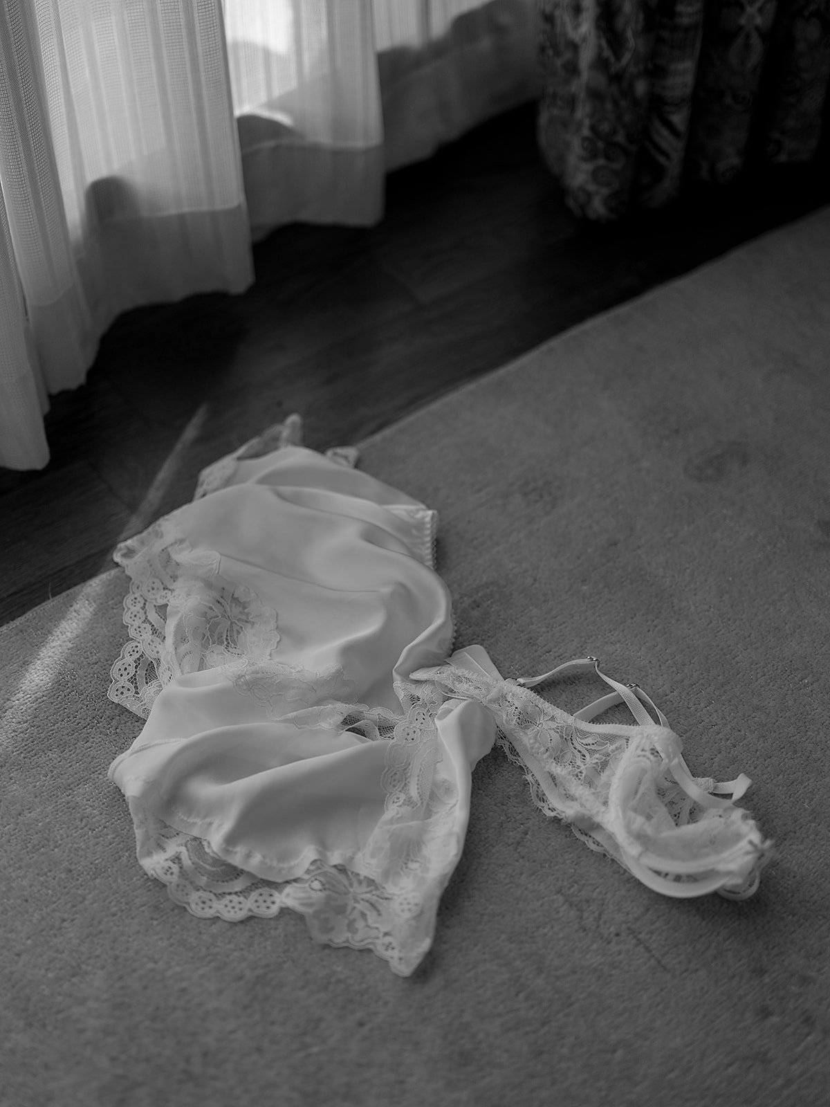 sm.co_1-getting-ready-062_websize.jpg