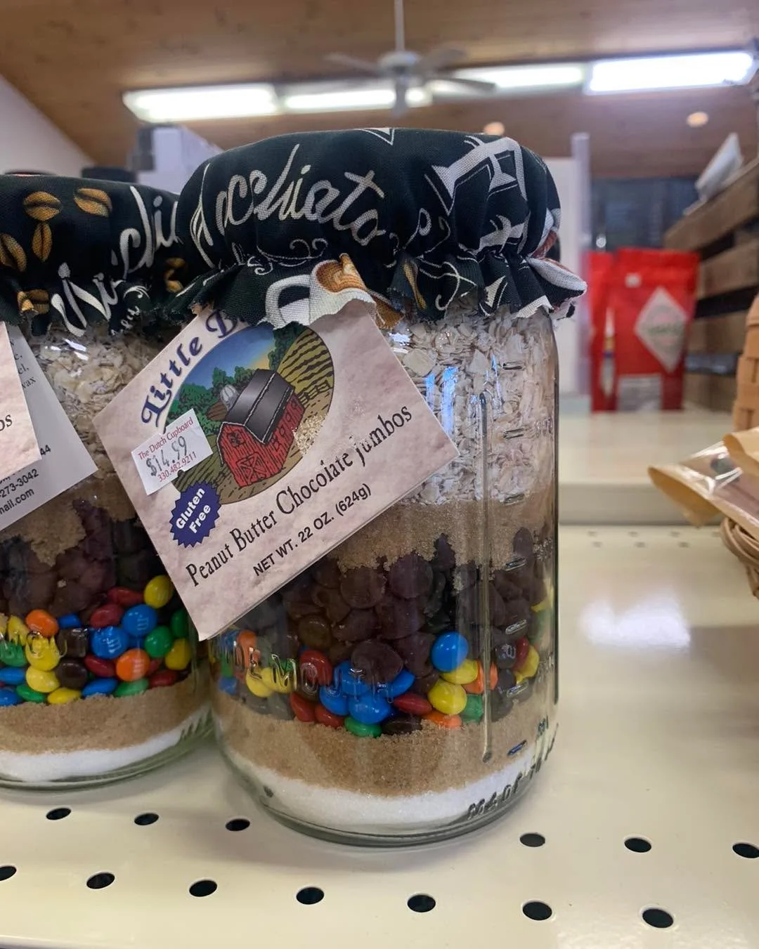 Today we are highlighting our appealing cookie jars: just add liquid, throw in the oven, tell your grandkids you baked em with love :) Or, bring along to your gatherings as a gift!