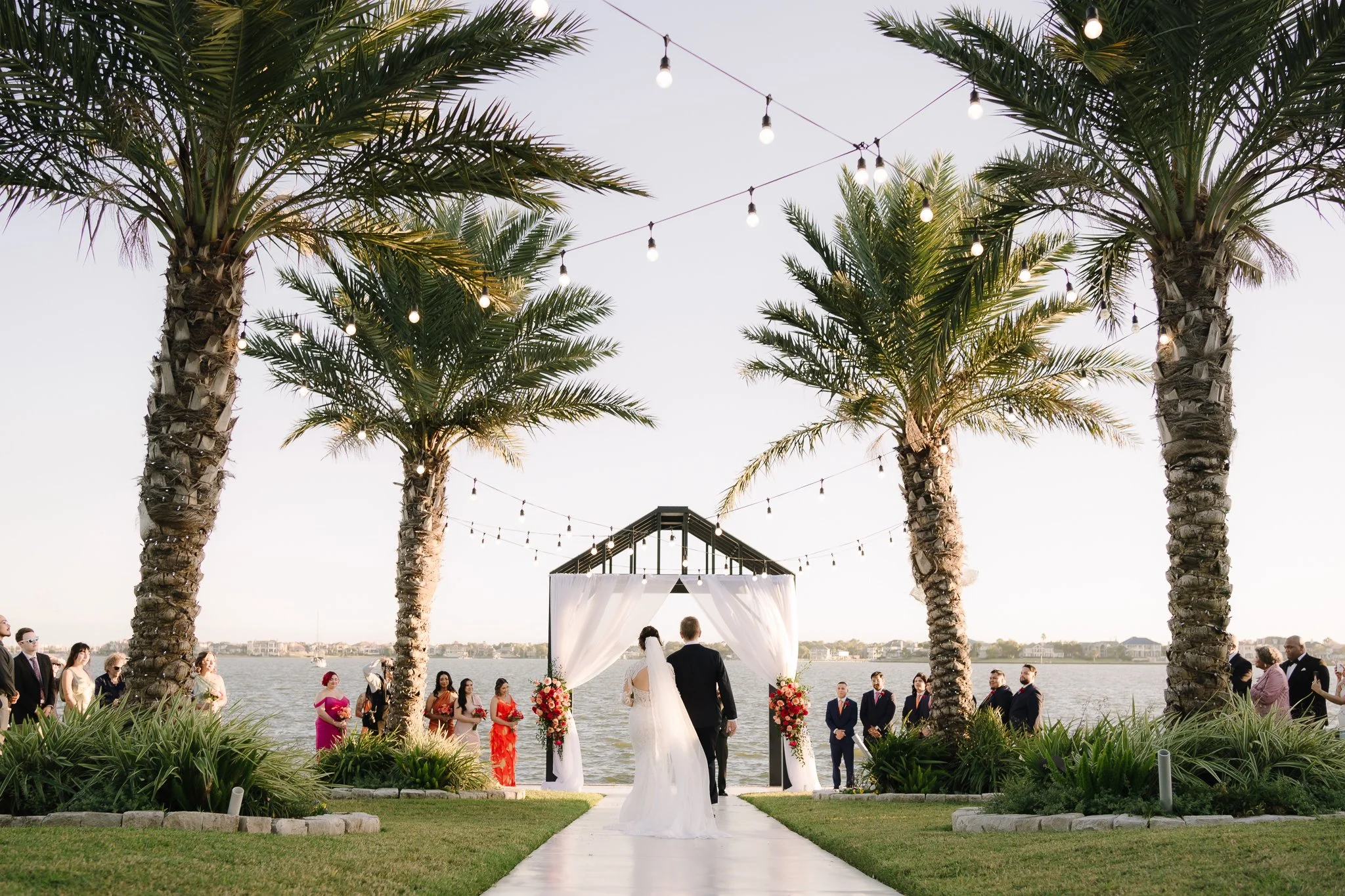 Los Grants tied the knot at Water Edge Venue