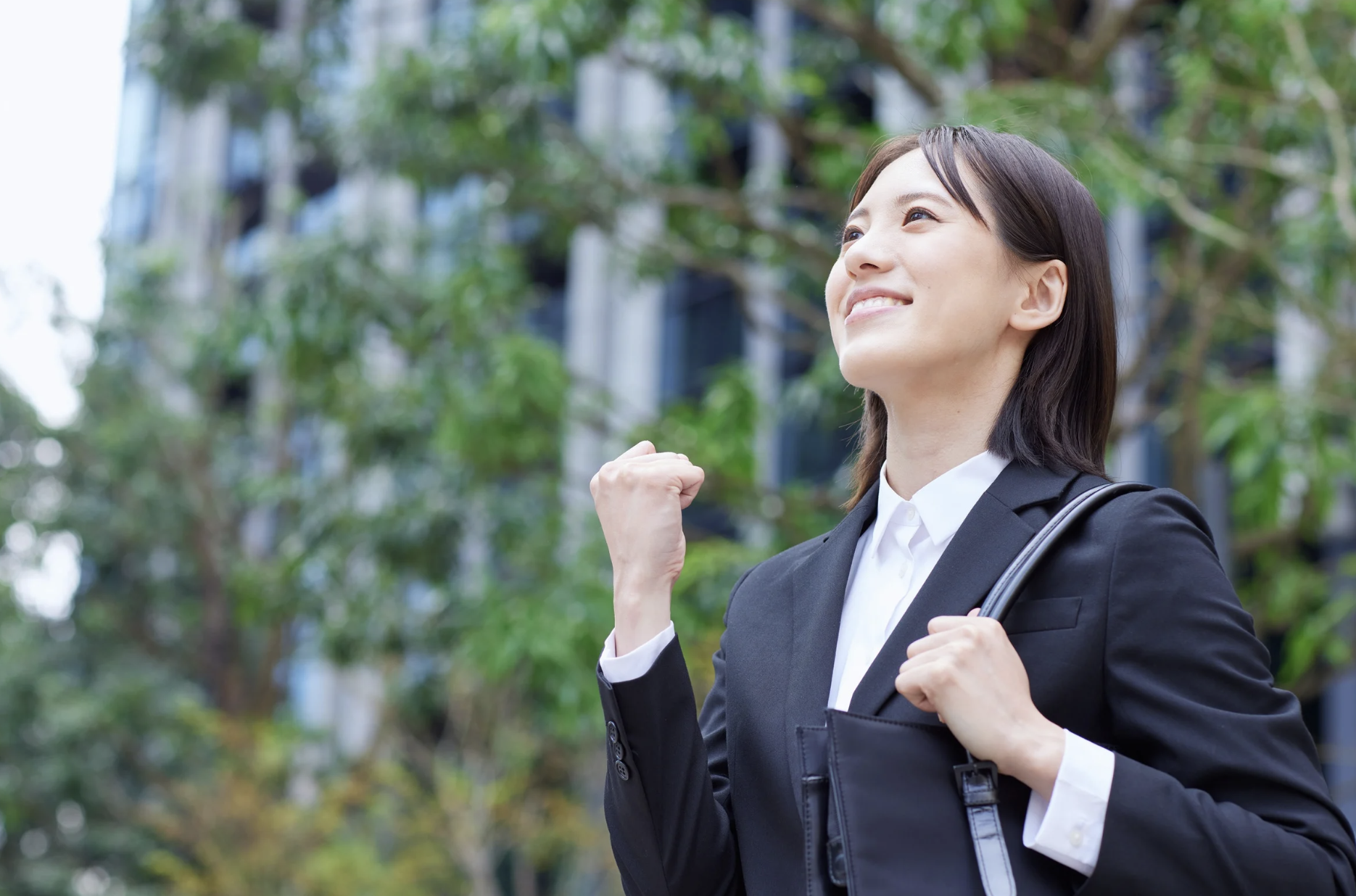 Commanding the Room: How Top Executives Project Confidence