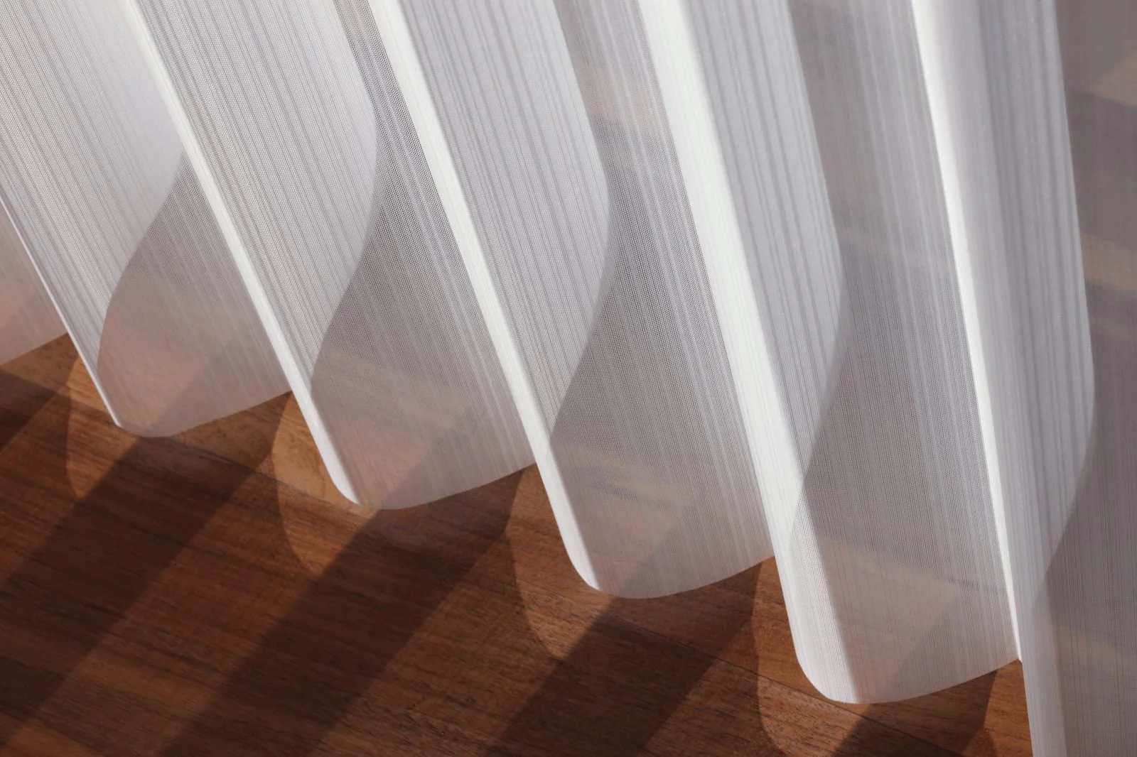 luminette-sheers-vane-detail.jpg