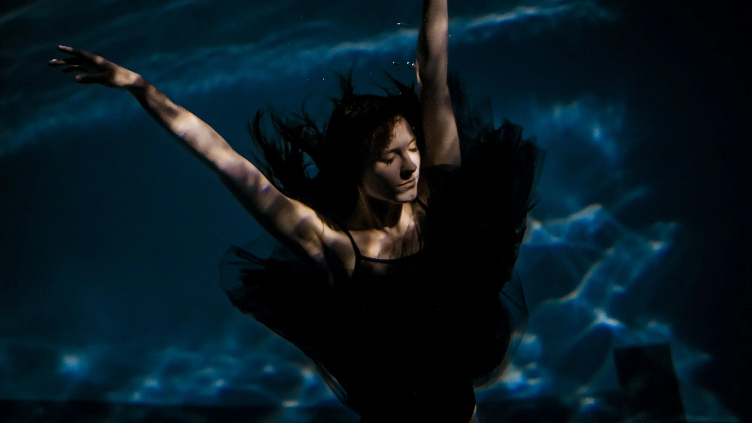 LIndy Water-7.JPG