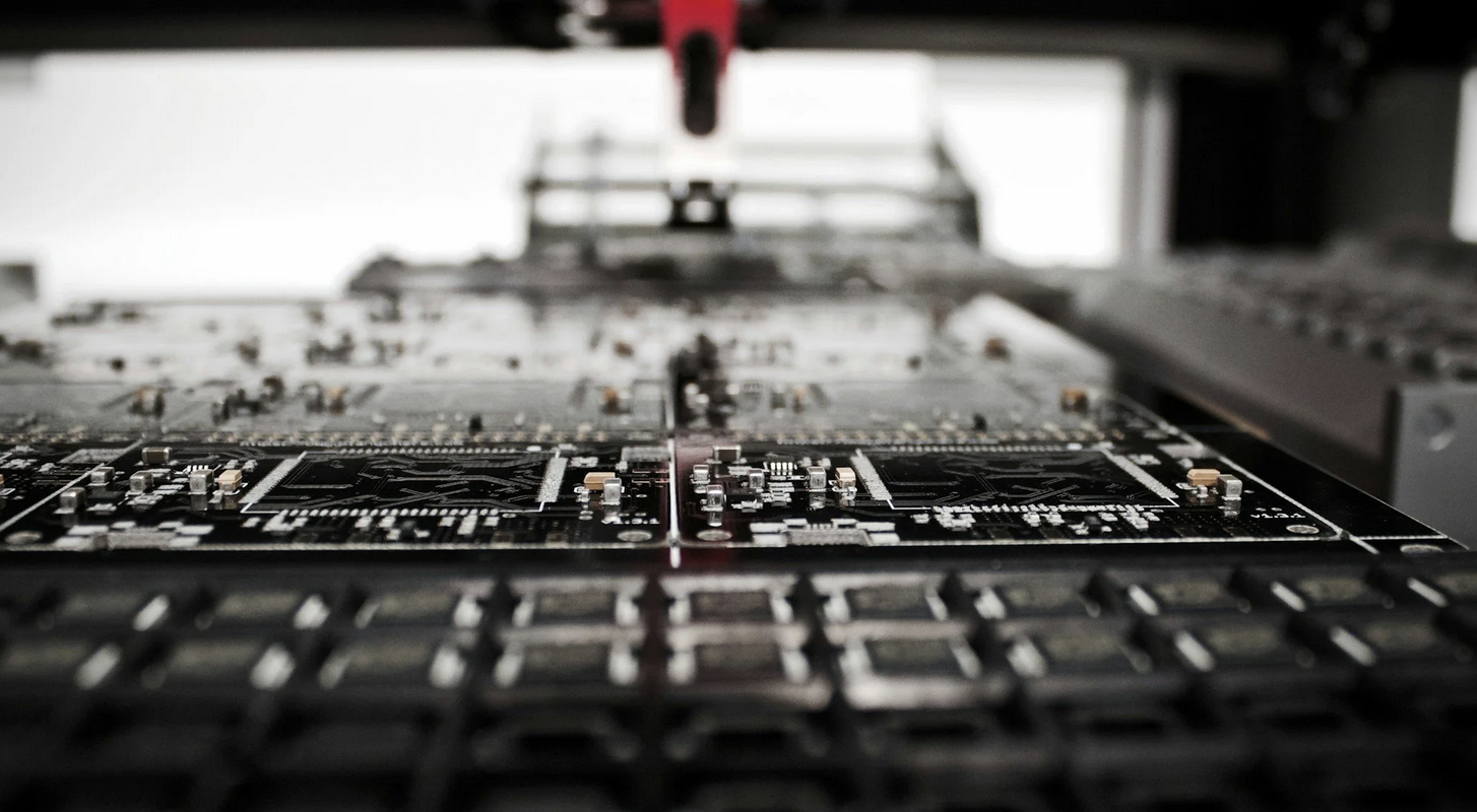 “FDI up almost 40pc” says IDA Ireland.