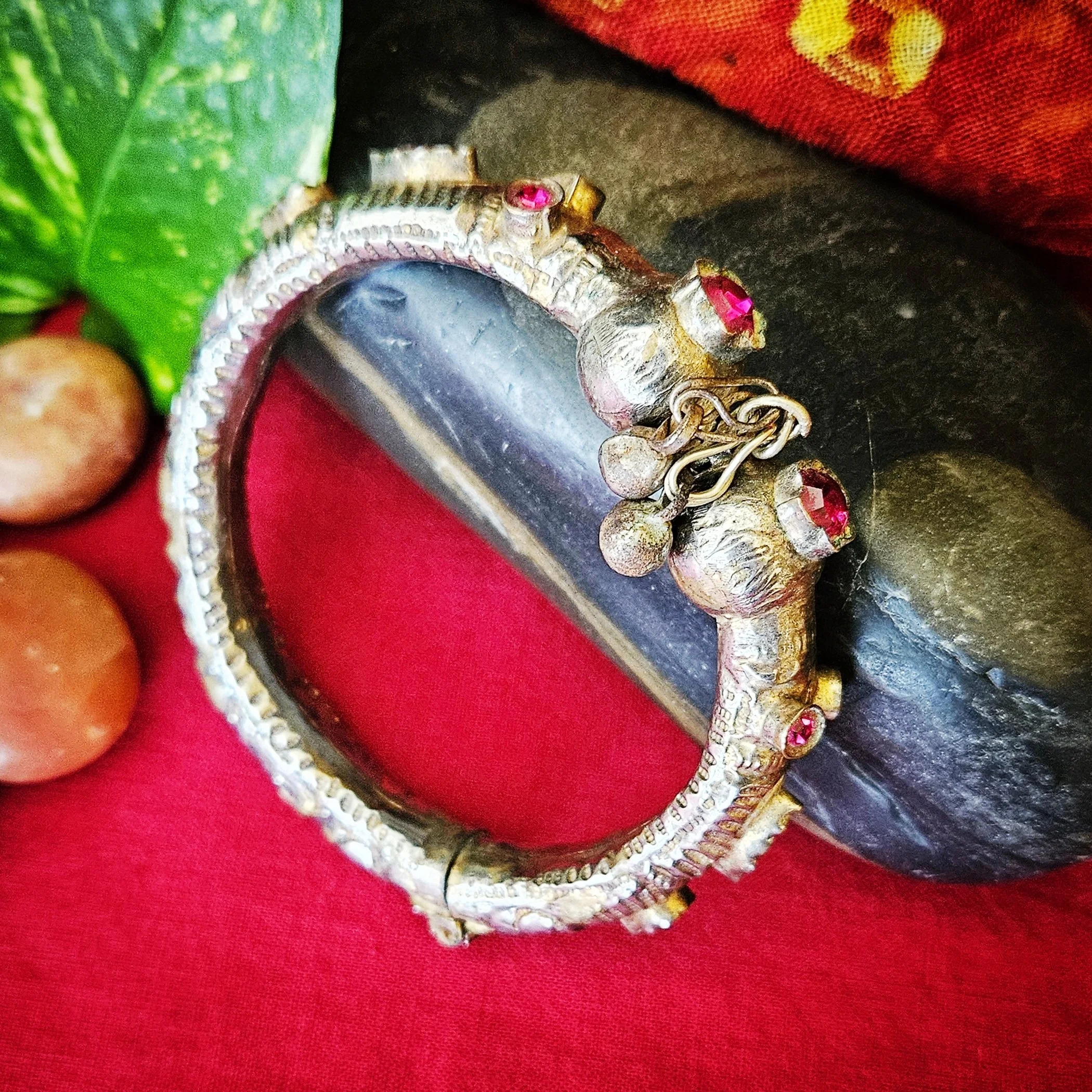 Kuchi Bracelet -  Vintage Tribal Bangle Bracelet - Jewels - Belly Dance