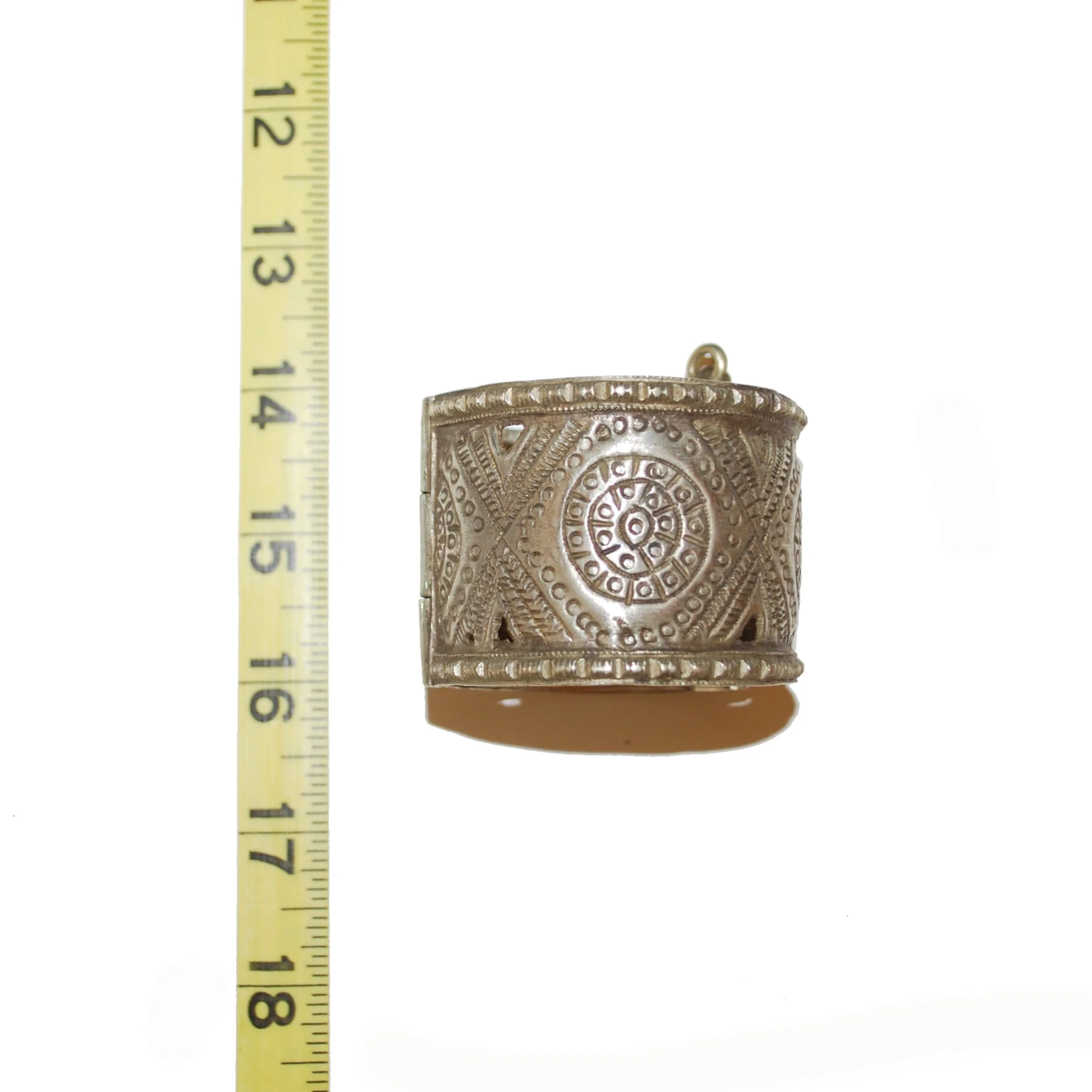 Kuchi Tribal Vintage Cuff Bracelet - SINGLE Mansehra Kashmiri Cuff Bracelet