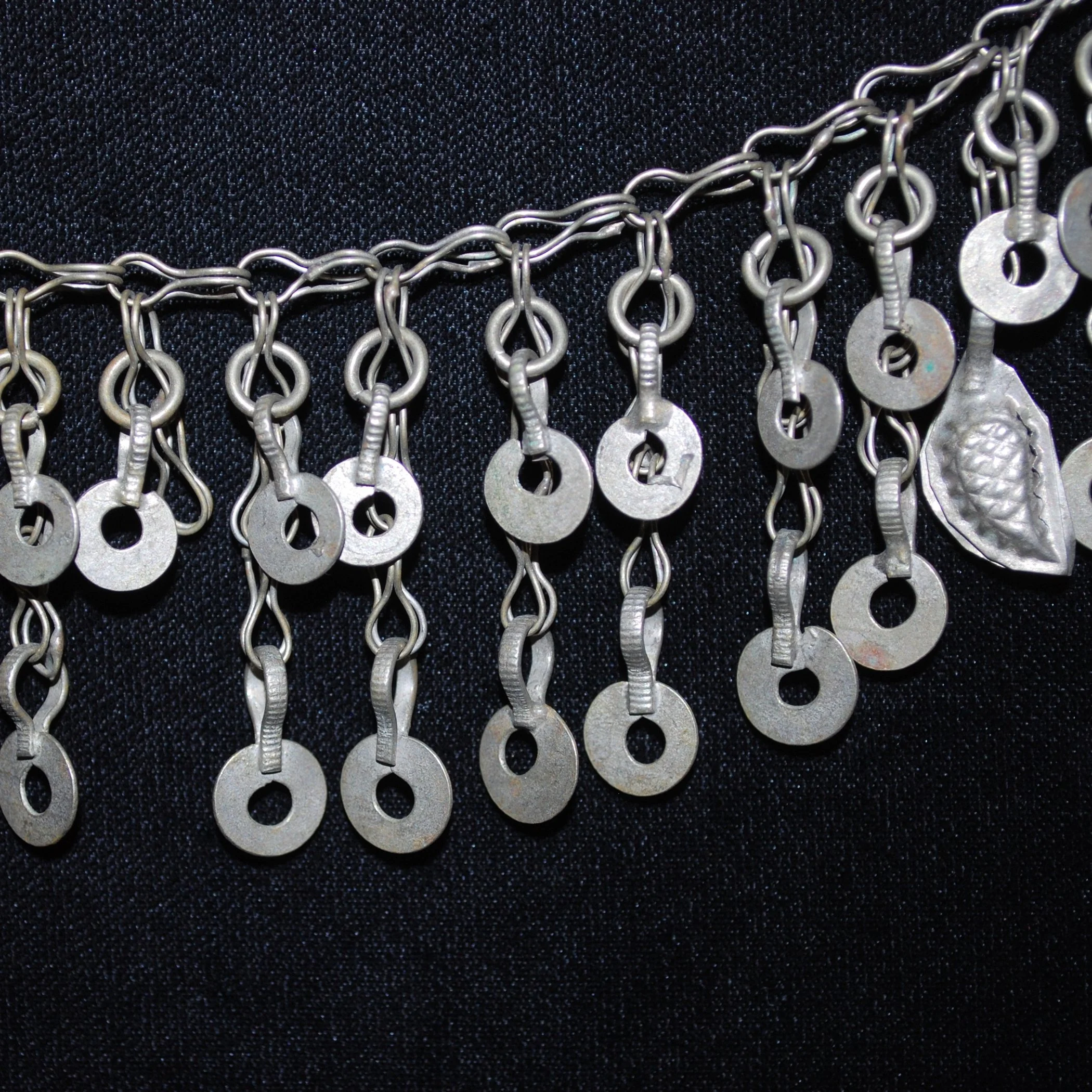 Kuchi Chain Fringe - 22 Inches Vintage Tribal Chain Fringe for  Belly Dance