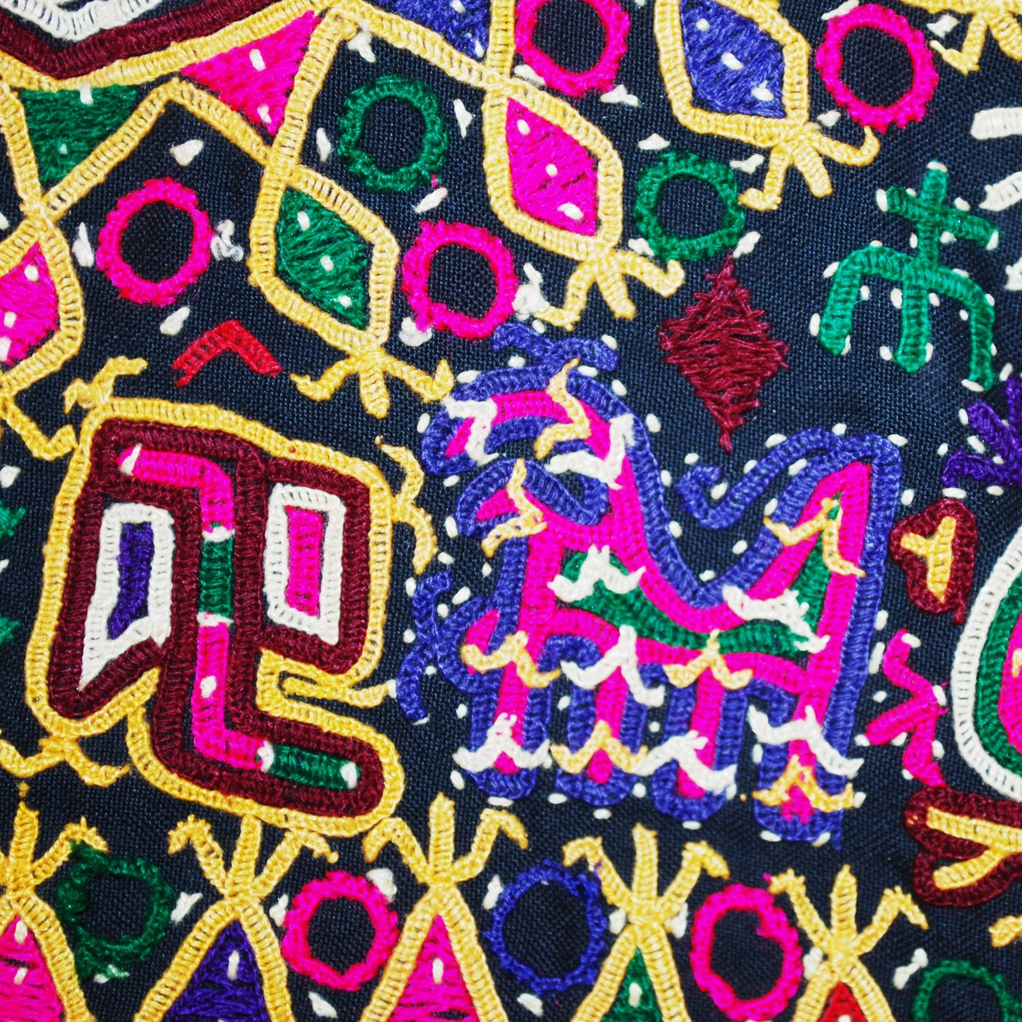 Banjara Embroidered Choli - XS Vintage Handmade Choli - Tribal Embroidery