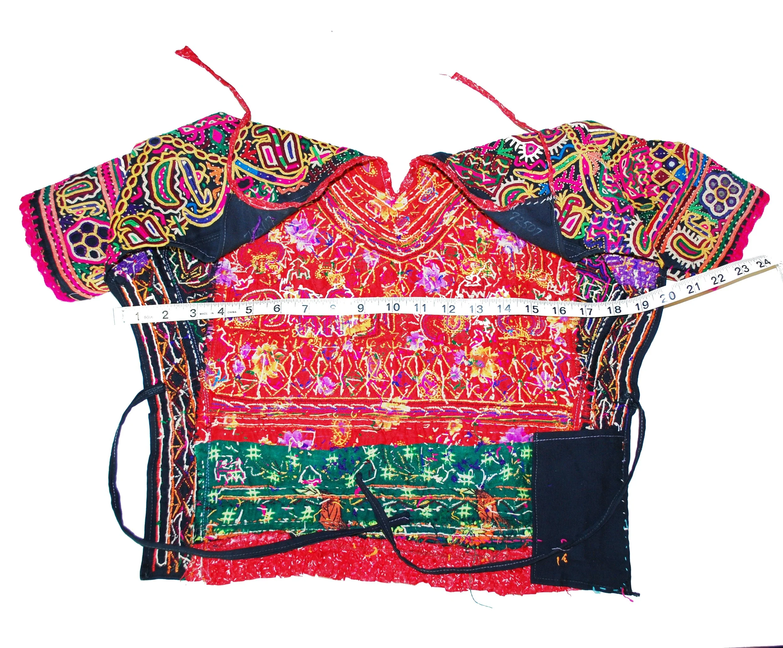 Banjara Embroidered Choli - XS Vintage Handmade Choli - Tribal Embroidery