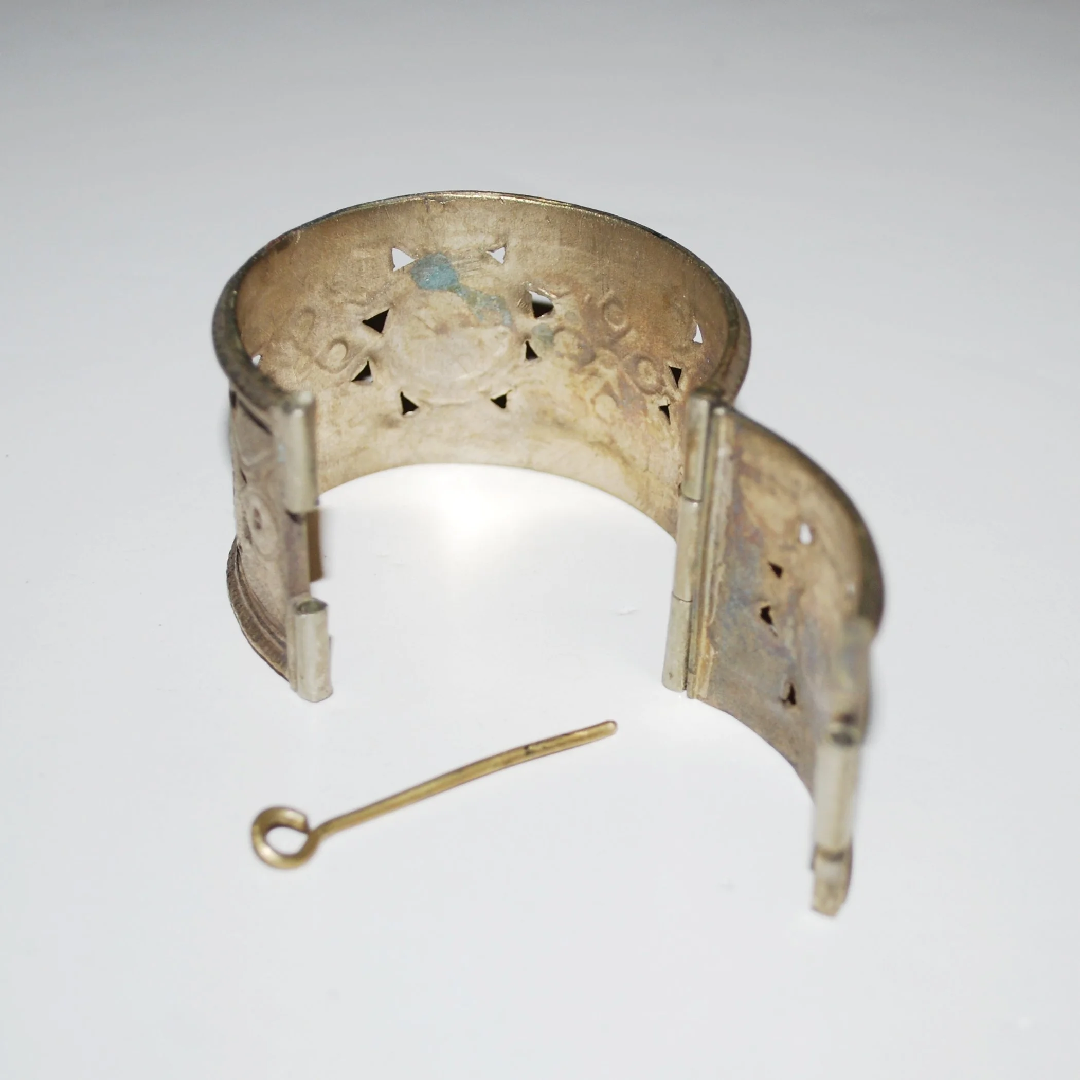 Kashmiri Cuff Bracelet - SINGLE - Vintage Mansehra Cuff - Belly Dance