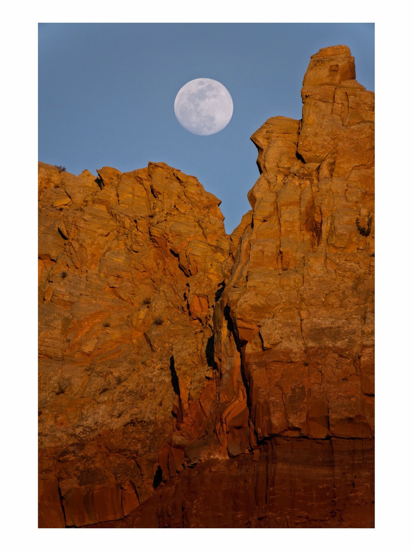 Worm Moon, Piedra Lumbre, New Mexico. #ghostranch #moonphotography🌙 #toptravelspot #federicochieli