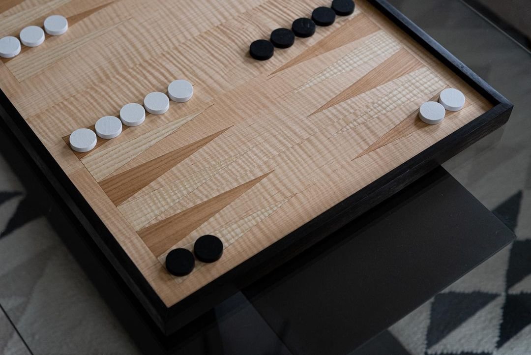 Louis Backgammon.jpeg