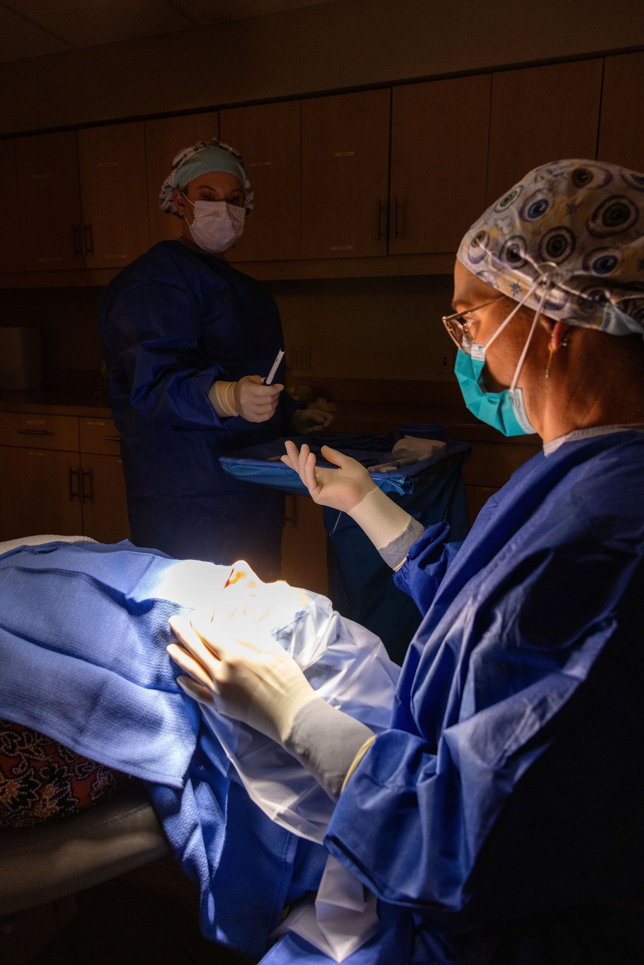 Eyelid-surgery-blepharoplasty