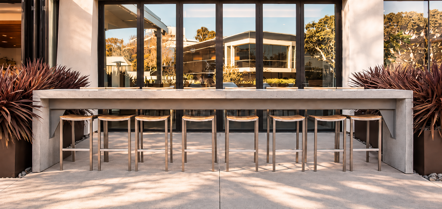 CONCRETE Long Table