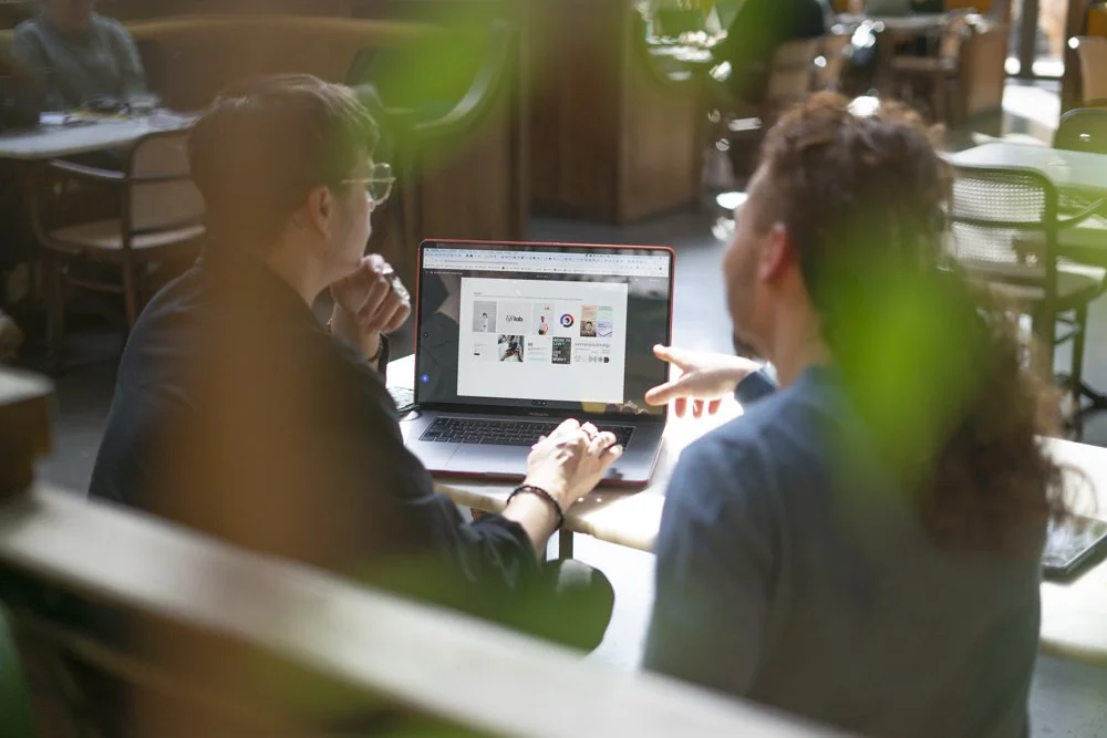 communication agence pour freelance safe engagé