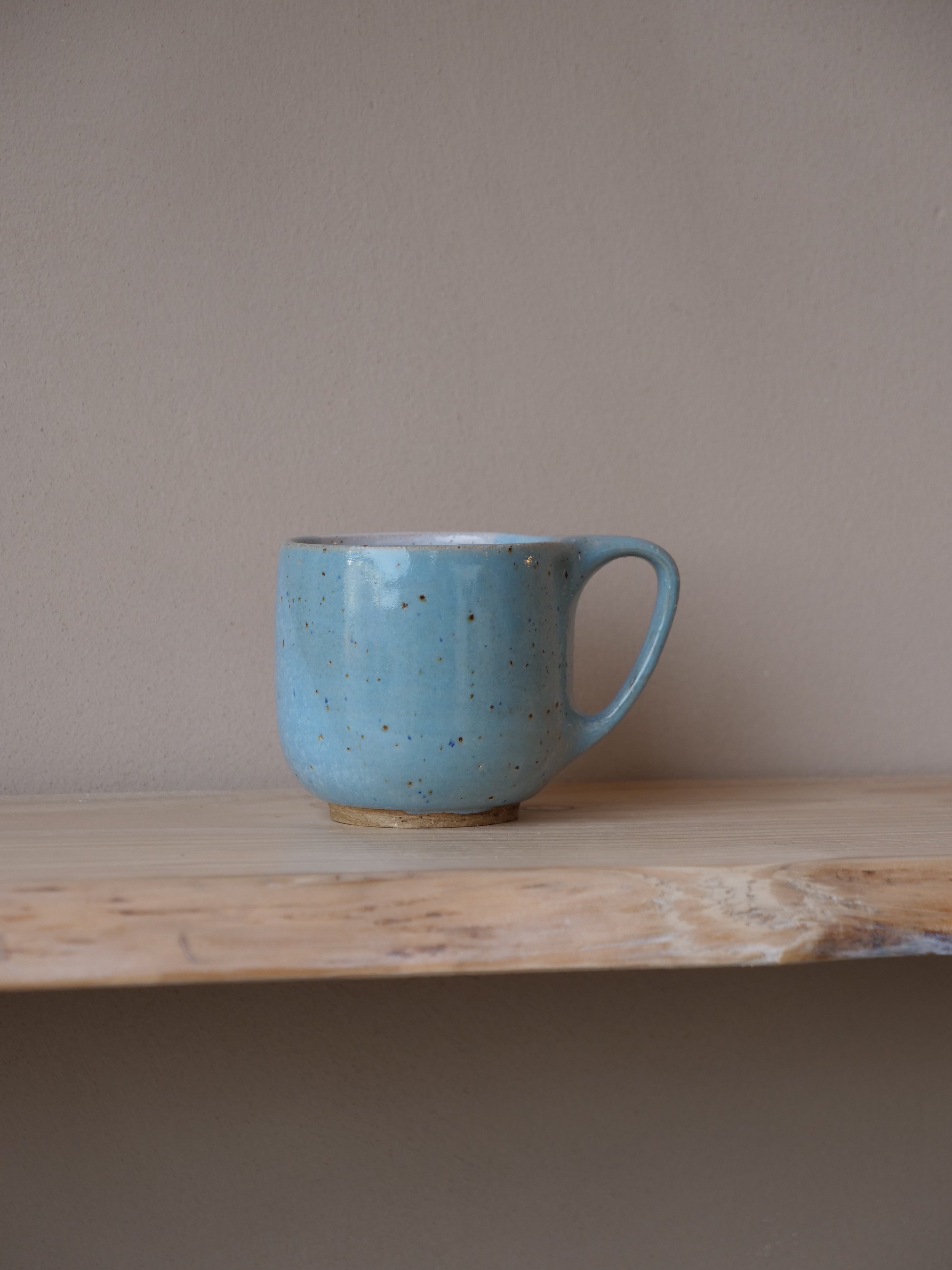 Blue & White Recycled Clay Mug 03