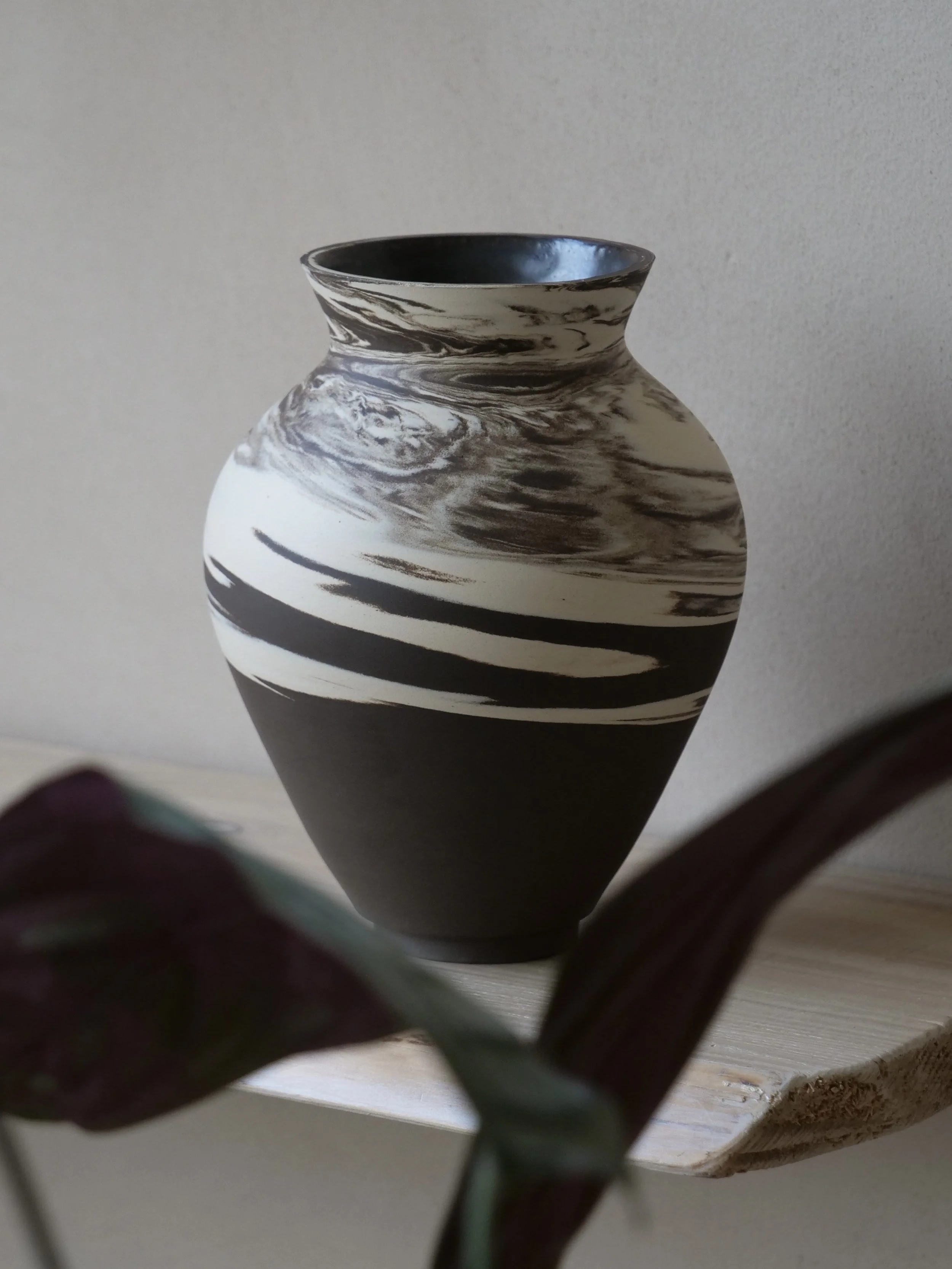 Marbled Vase 02