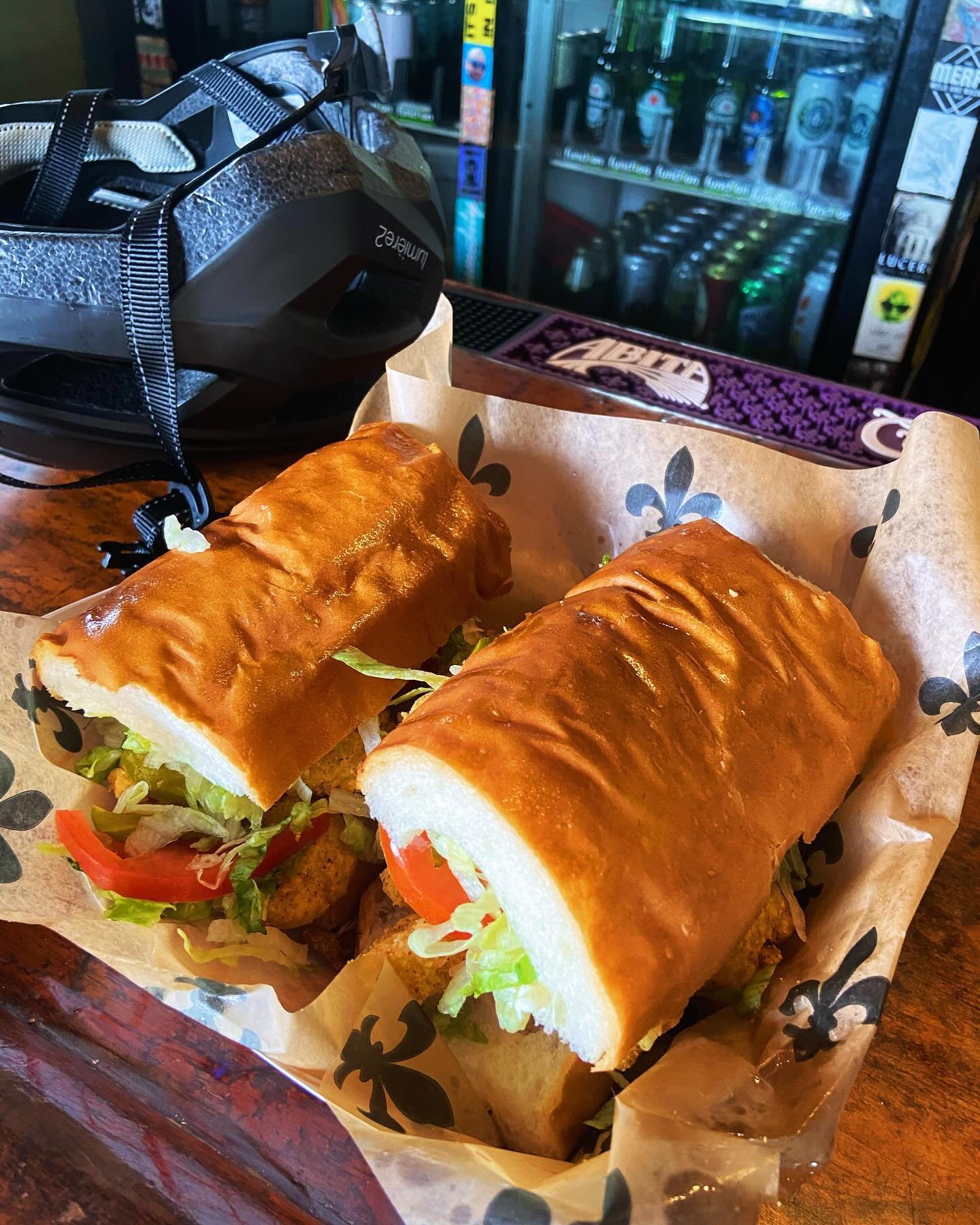 Poboy eating etiquette: Eat the shrimp falling off first, or eat the sandwich first and pick at the overboards after? -  What&rsquo;s the perfect formula?