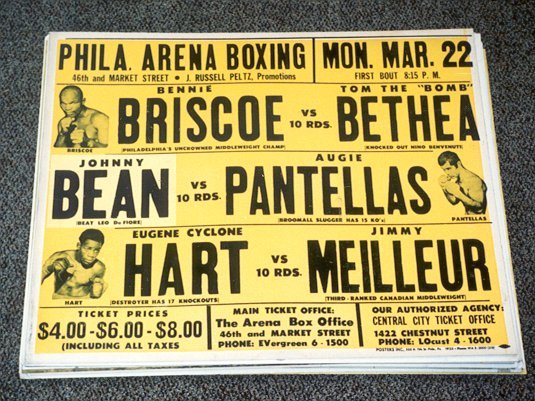 Bennie Briscoe vs. Tom "The Bomb" Bethea 03/22/1971 from the Philadelphia Arena.