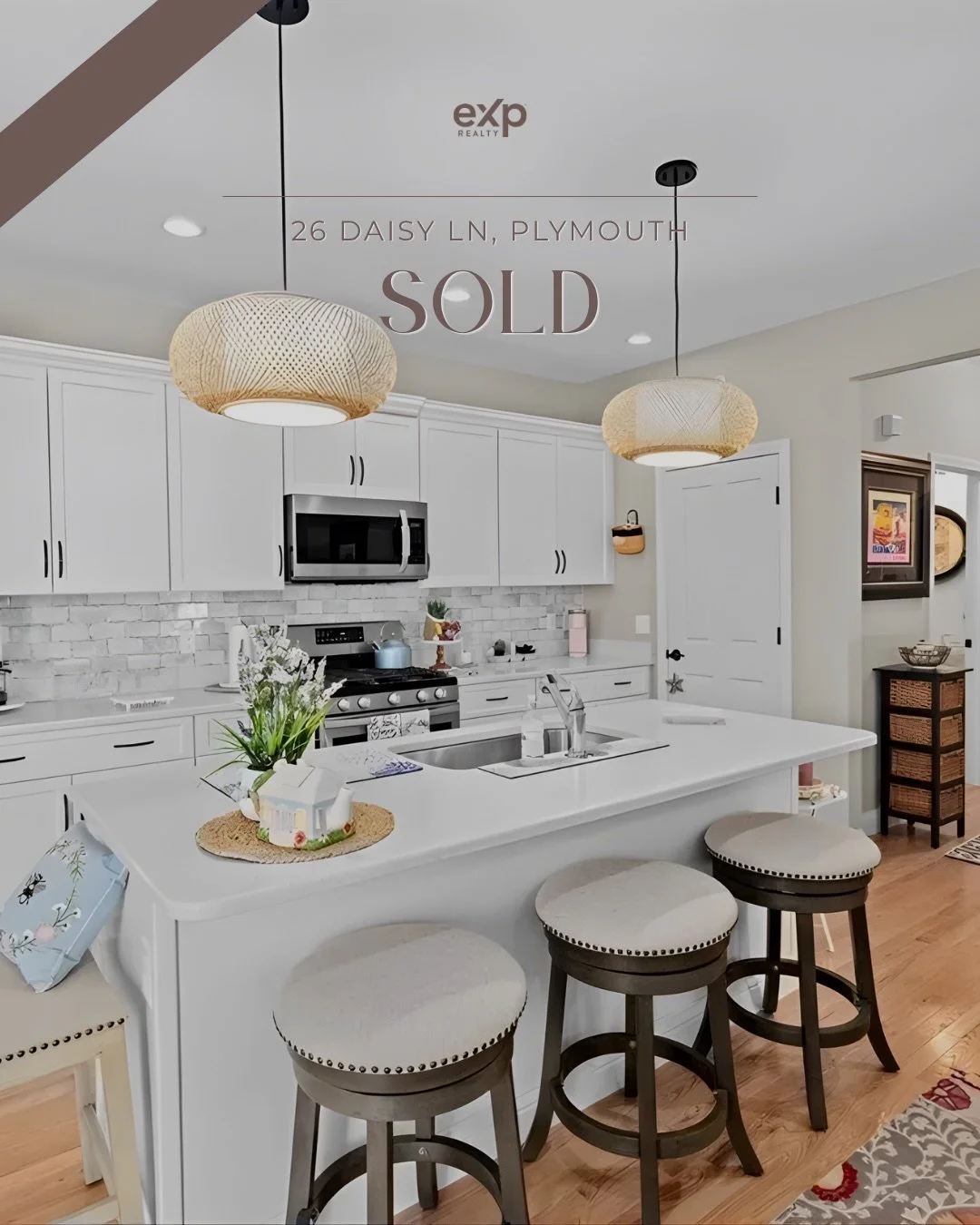 Sold! 26 Daisy Ln, Plymouth, closed and delivered.

A beautifully designed home with thoughtful details, open living, and a setting that truly resonates &mdash; now onto its next chapter.

#Sold
#PlymouthMA
#Redbrook
#MassachusettsRealEstate
#RealEst