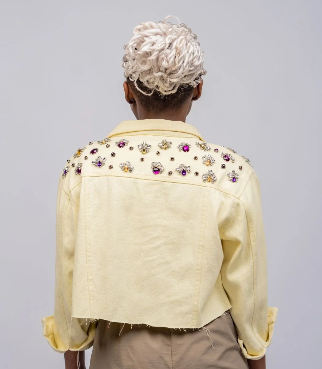 yellow_embroidered_jeans_jacket_c.jpg
