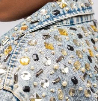 Embellished_jeans_jacket_f.jpg