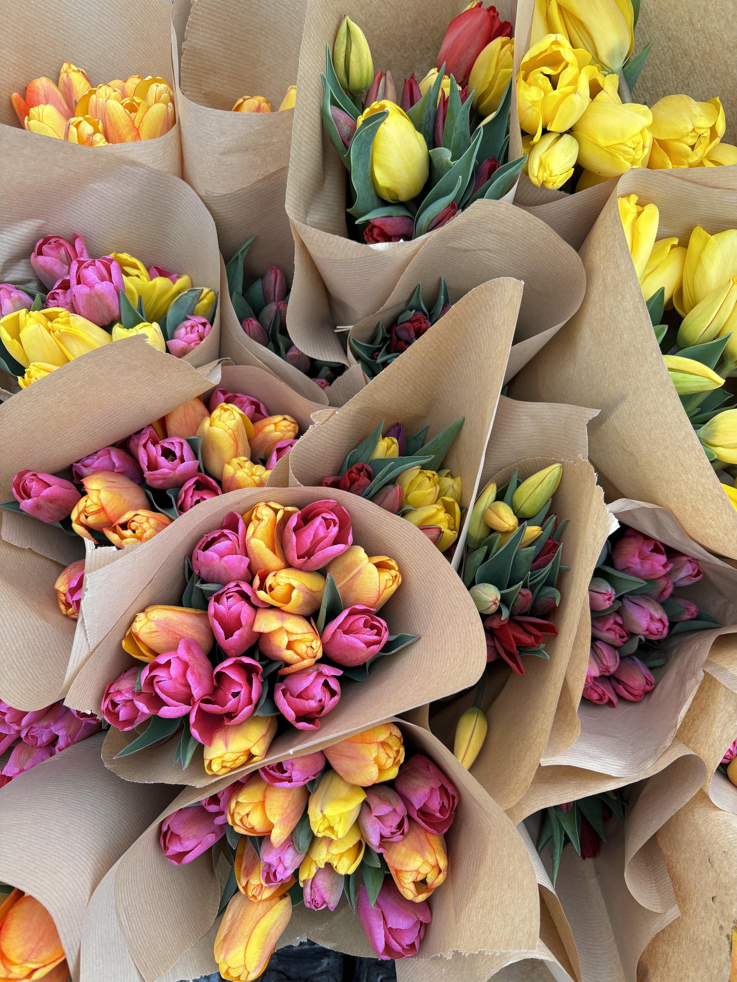 2027 Flower Moon Bouquet Club — One Month