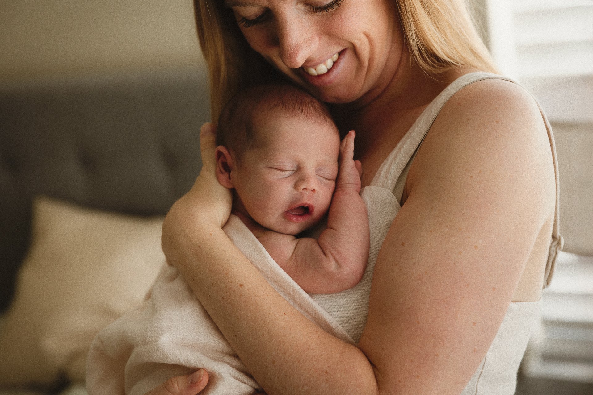 What to Expect During Your Newborn Session