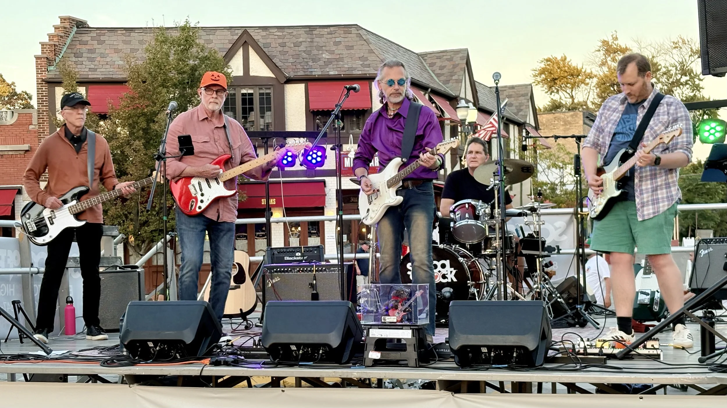 02a-Band playing hi res.JPG