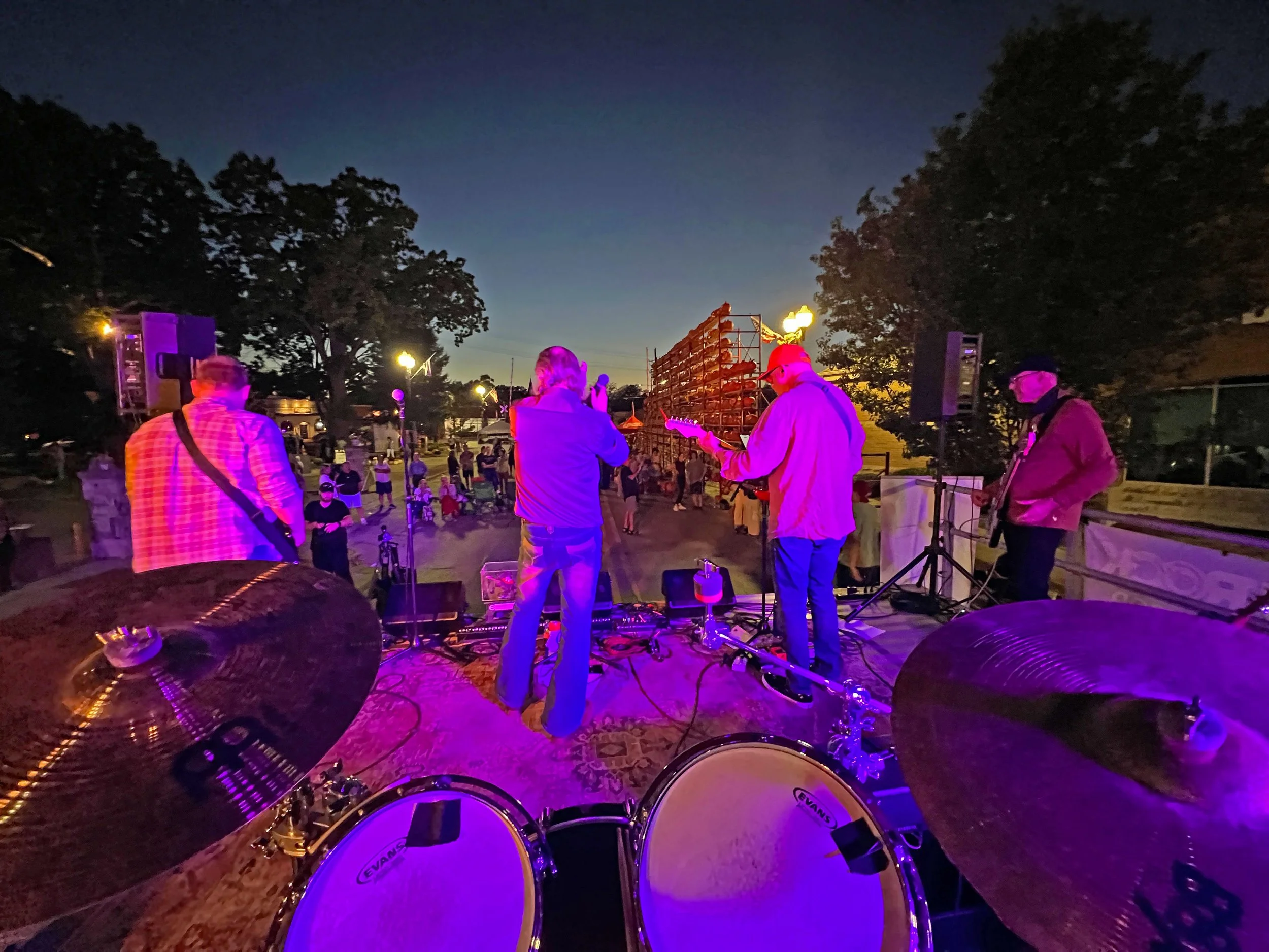 04-in the dark edits.jpg