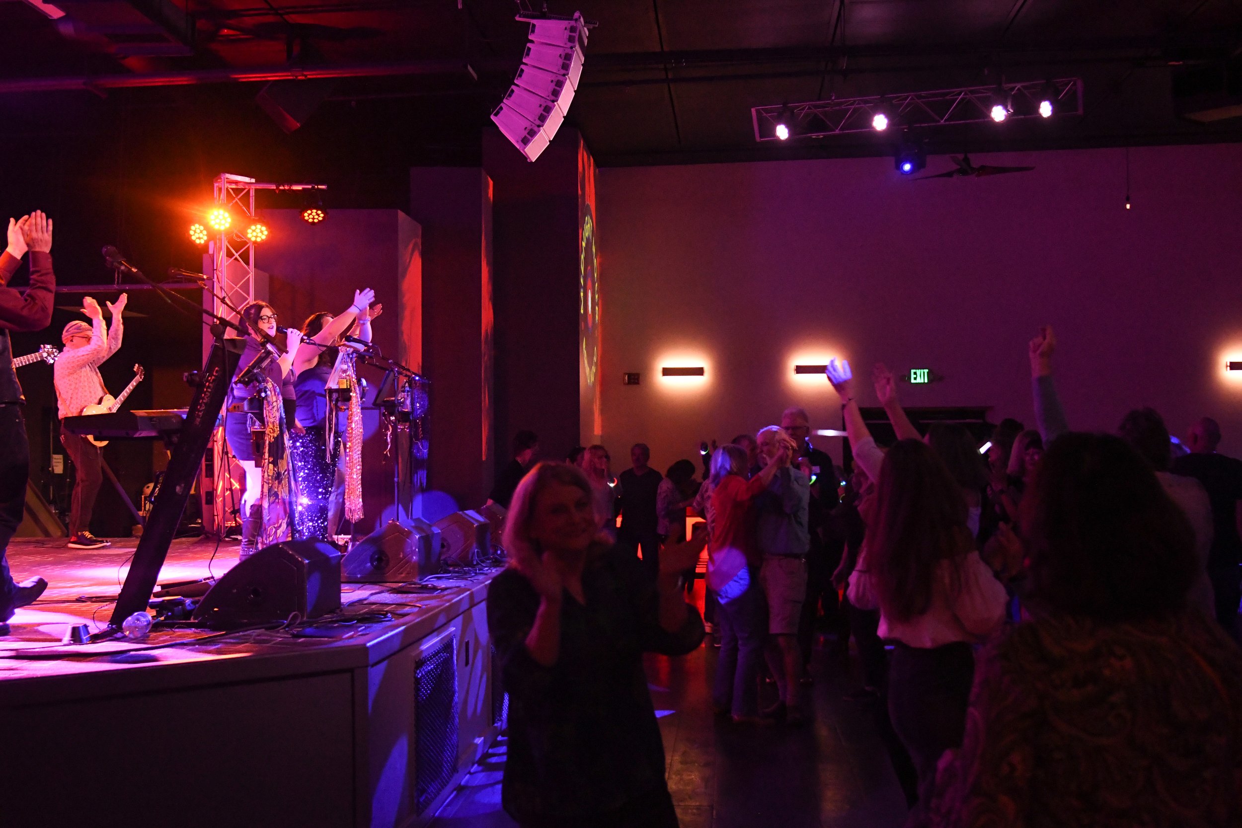Midnight Hour concert-62.jpg