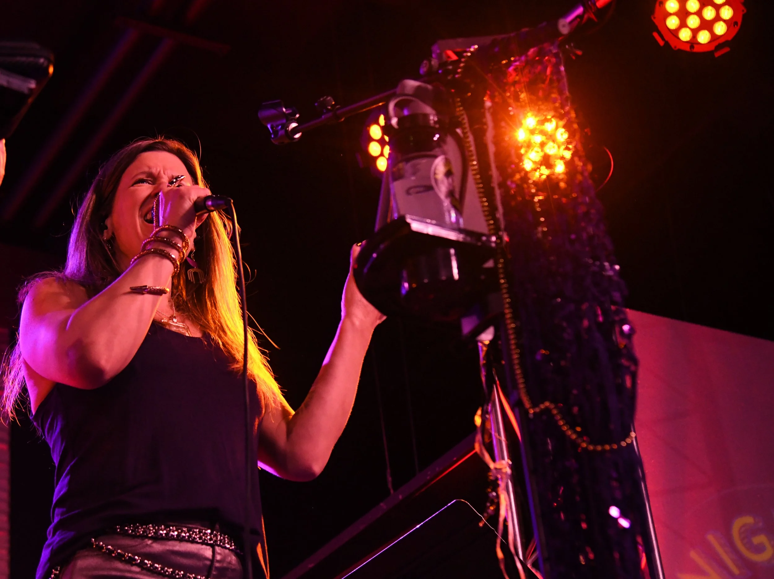 Midnight Hour concert-76.jpg