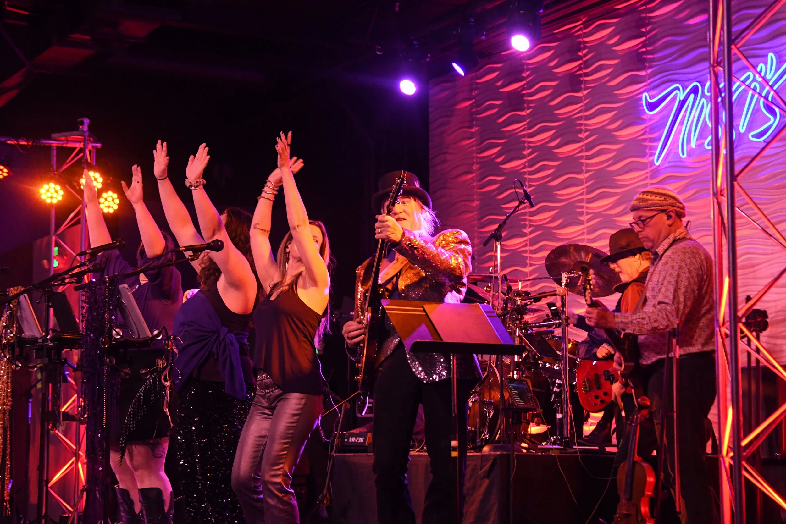 Midnight Hour concert-110.jpg