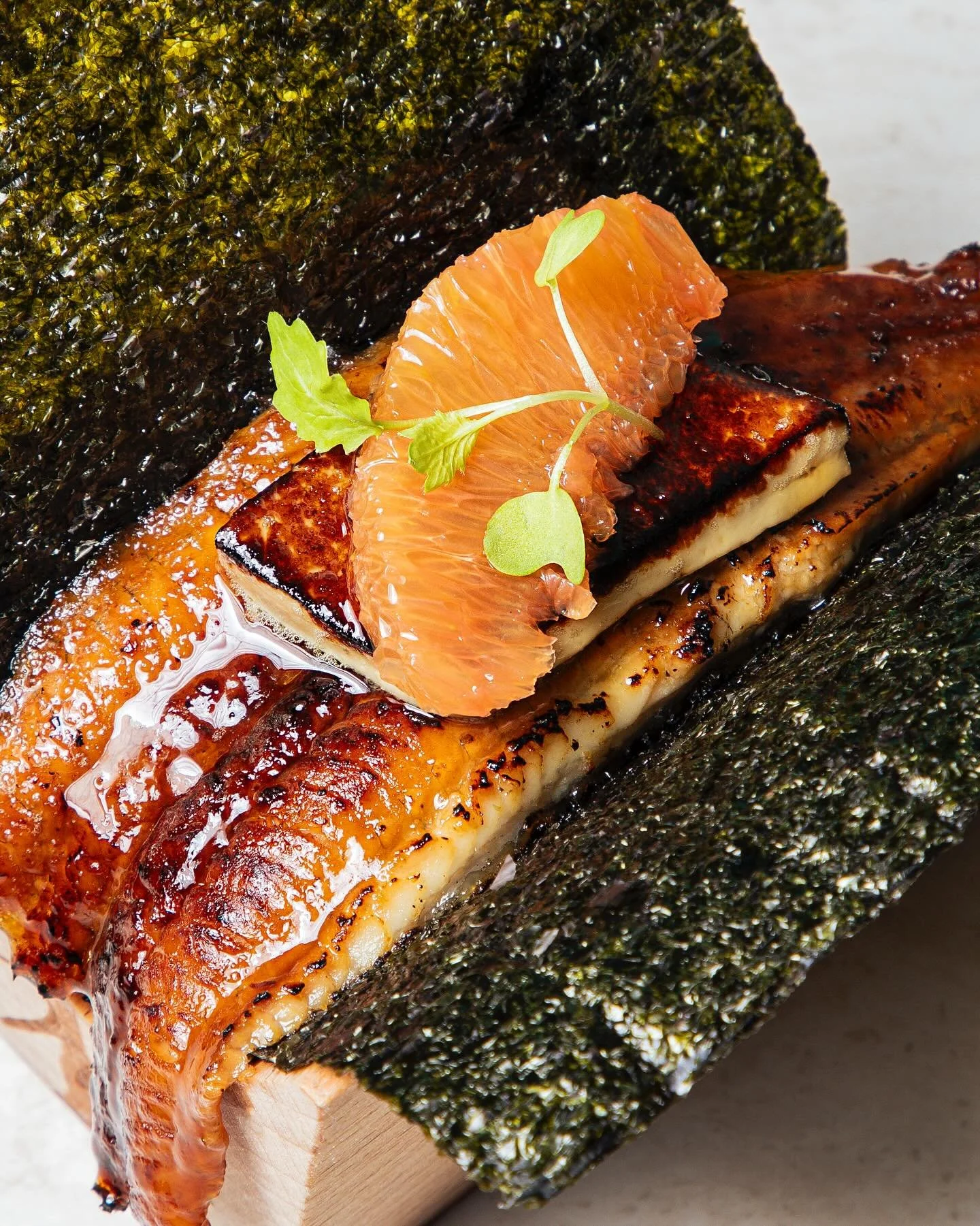 🍊and eel hand roll at mai!