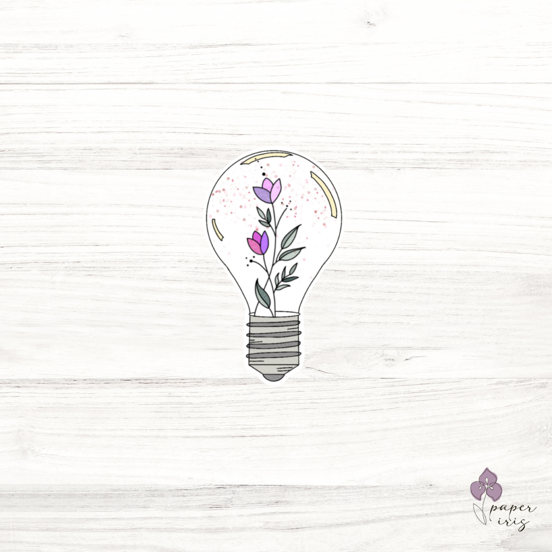 Botanical Lightbulb - Web 1.png