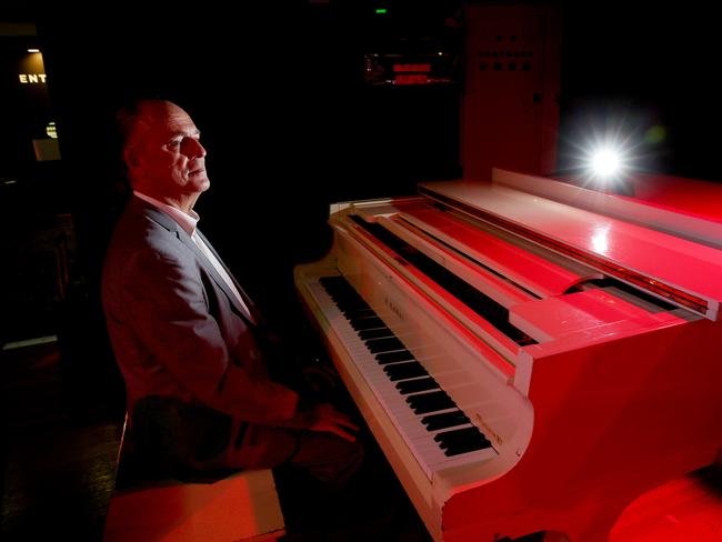 Live Pianist | John Watson 'Minskys Piano Man'