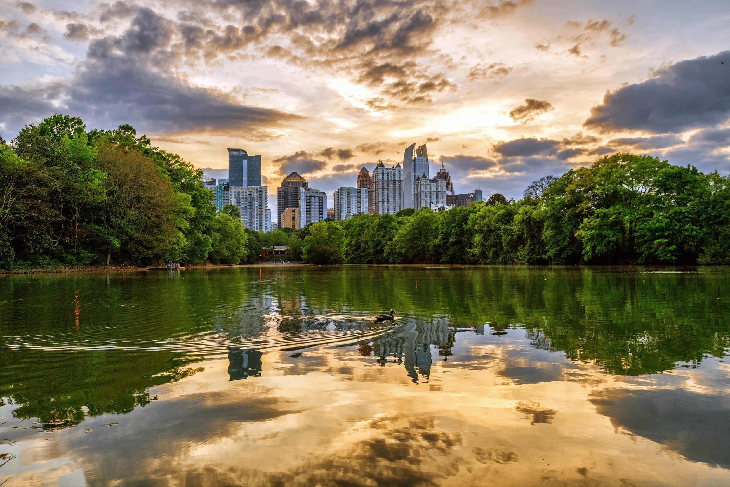 Atlanta-Midtown-Lake-Clara-Meer-Skyline-credit-gene-phillips.jpg