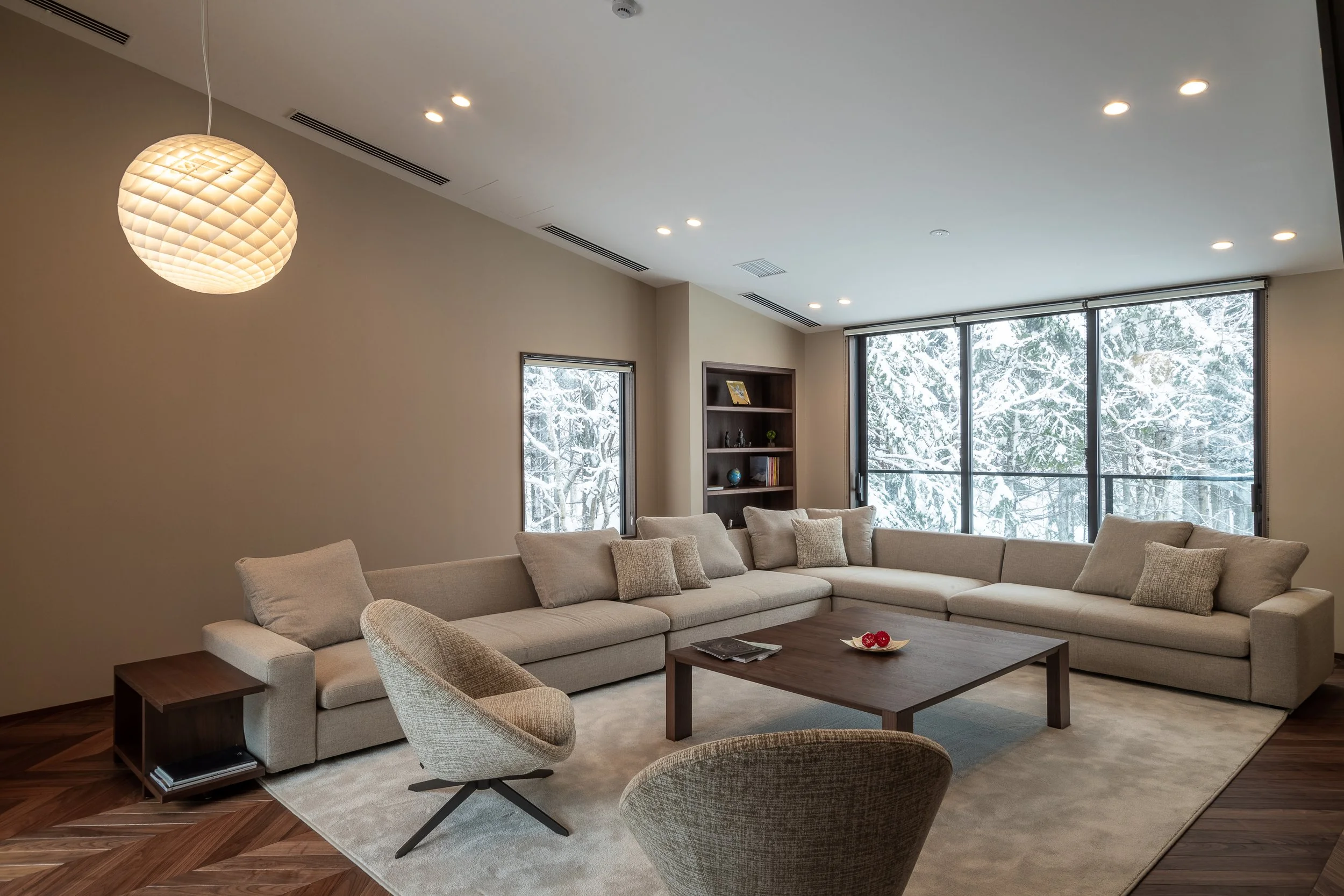 Living Area - Jade Rabbit Chalet - Niseko