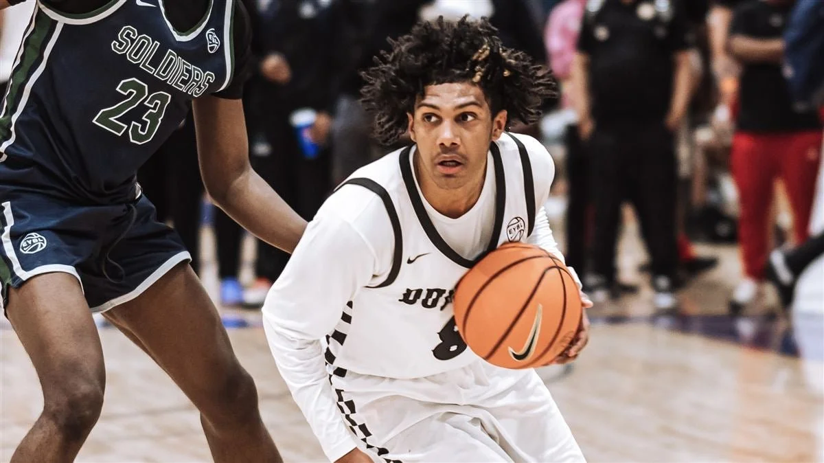 Four-star Acaden Lewis cuts list to eight schools, including four Blue Bloods