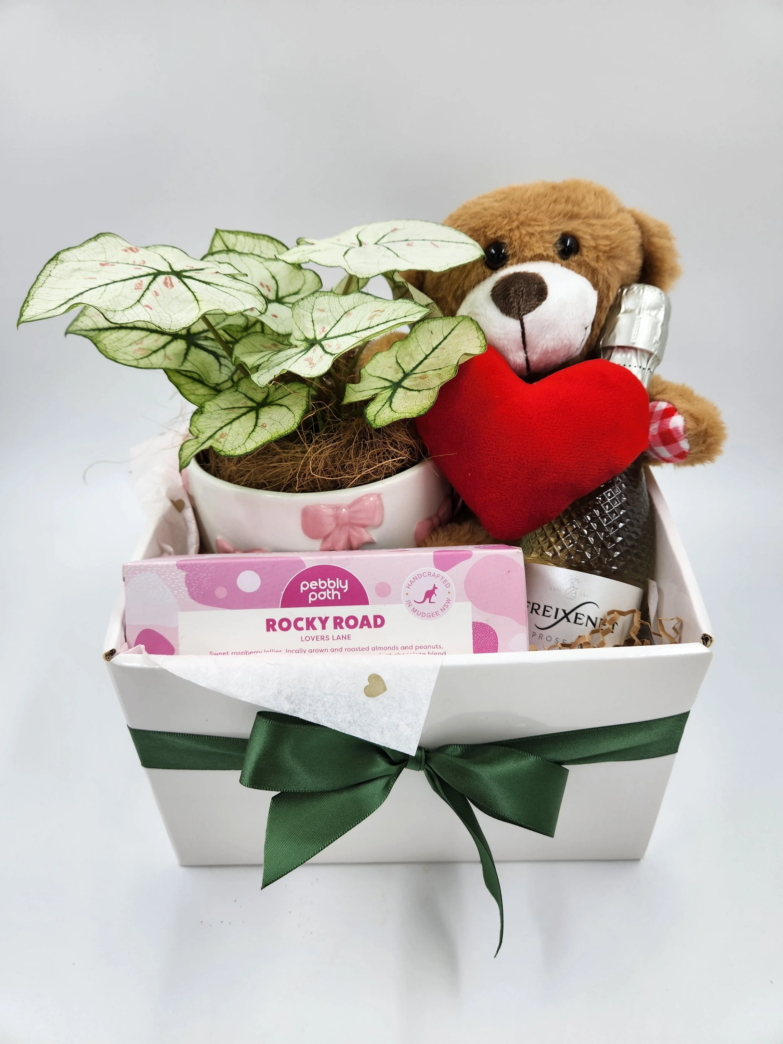 Pink Bows & Prosecco Valentine's Day Hamper