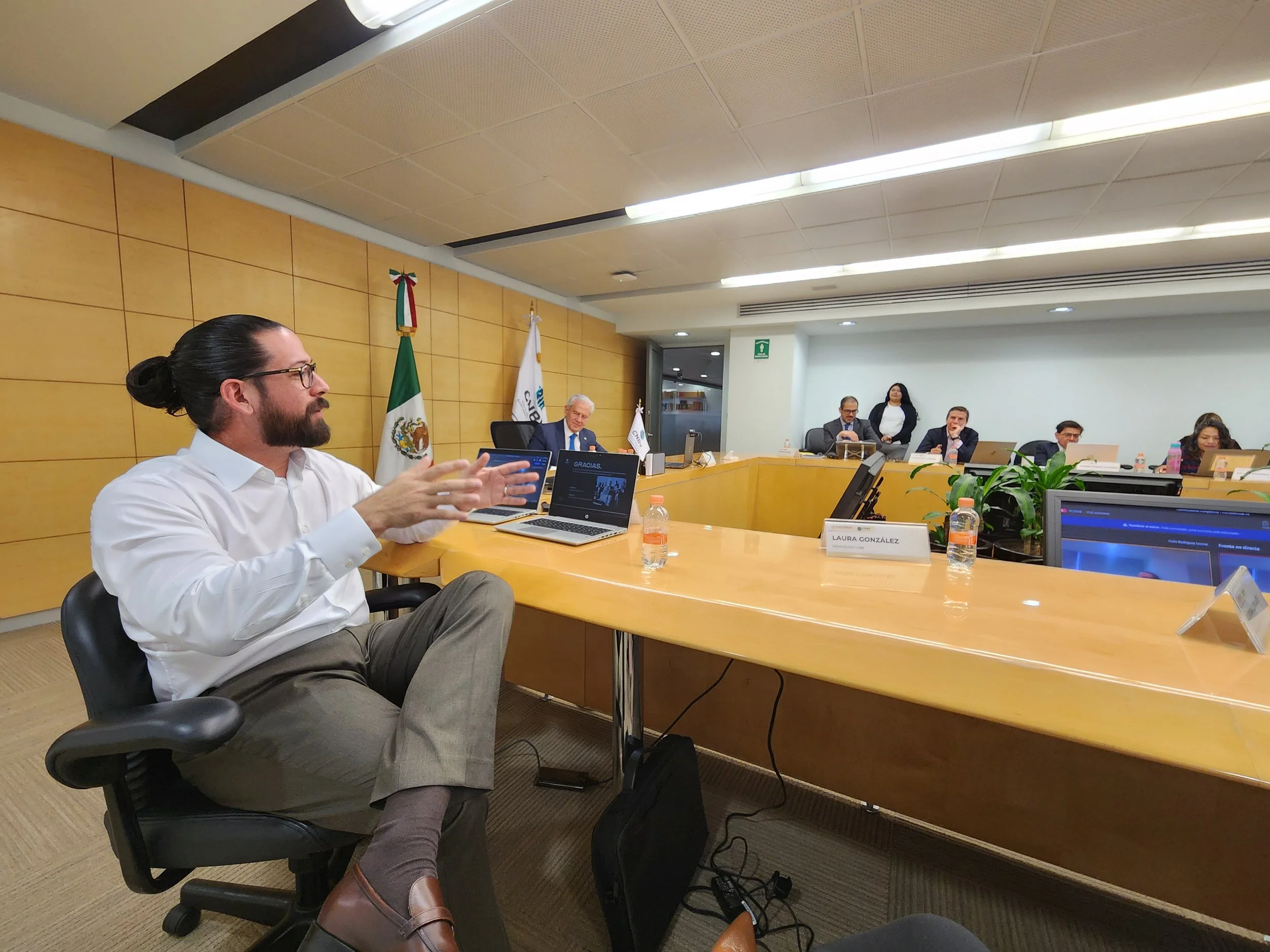 Prof_Sanchez_CNBV_Meeting_Room.jpg