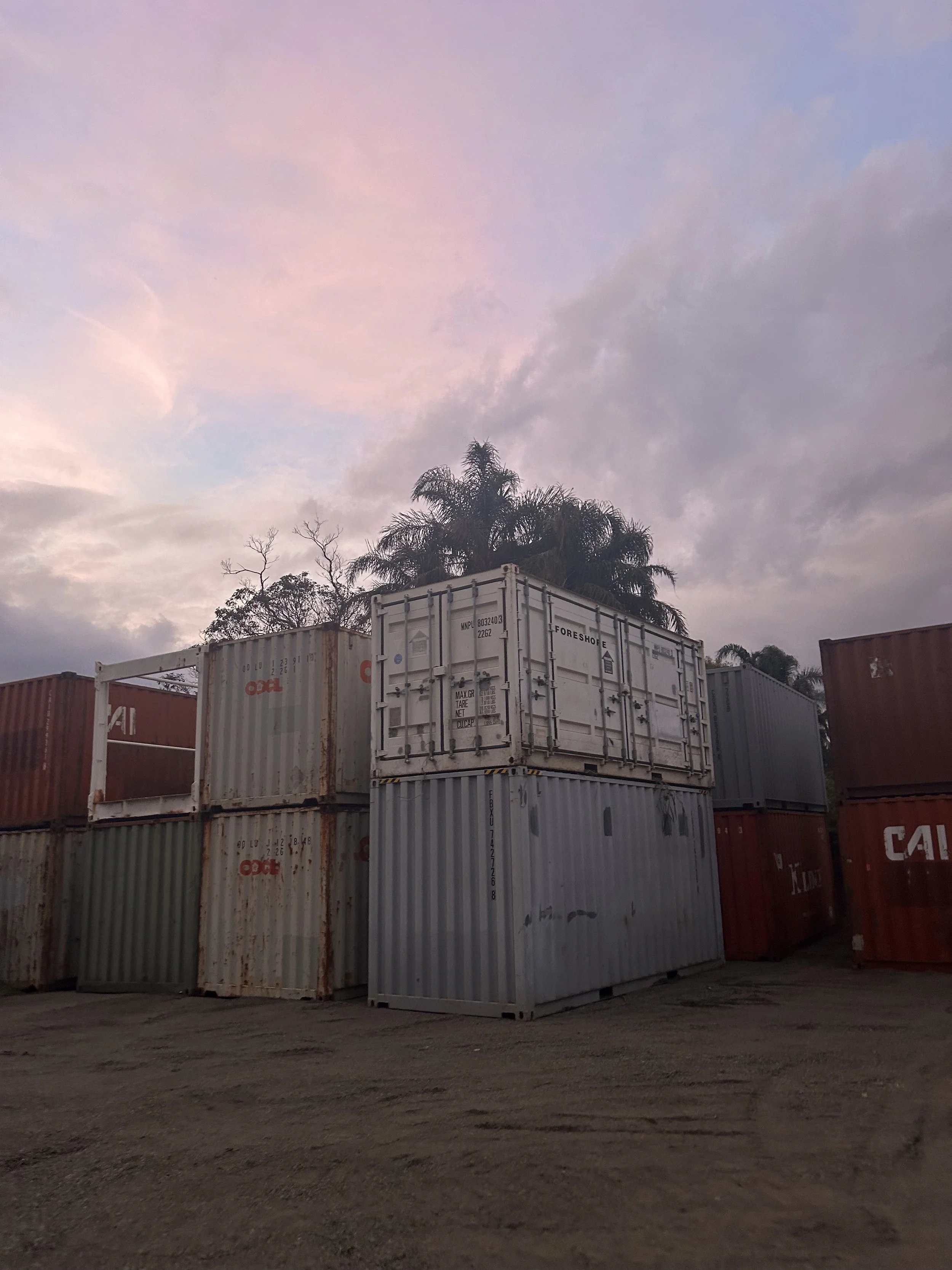 40ft-shipping-container-sydney-wollongong-foreshore-scs