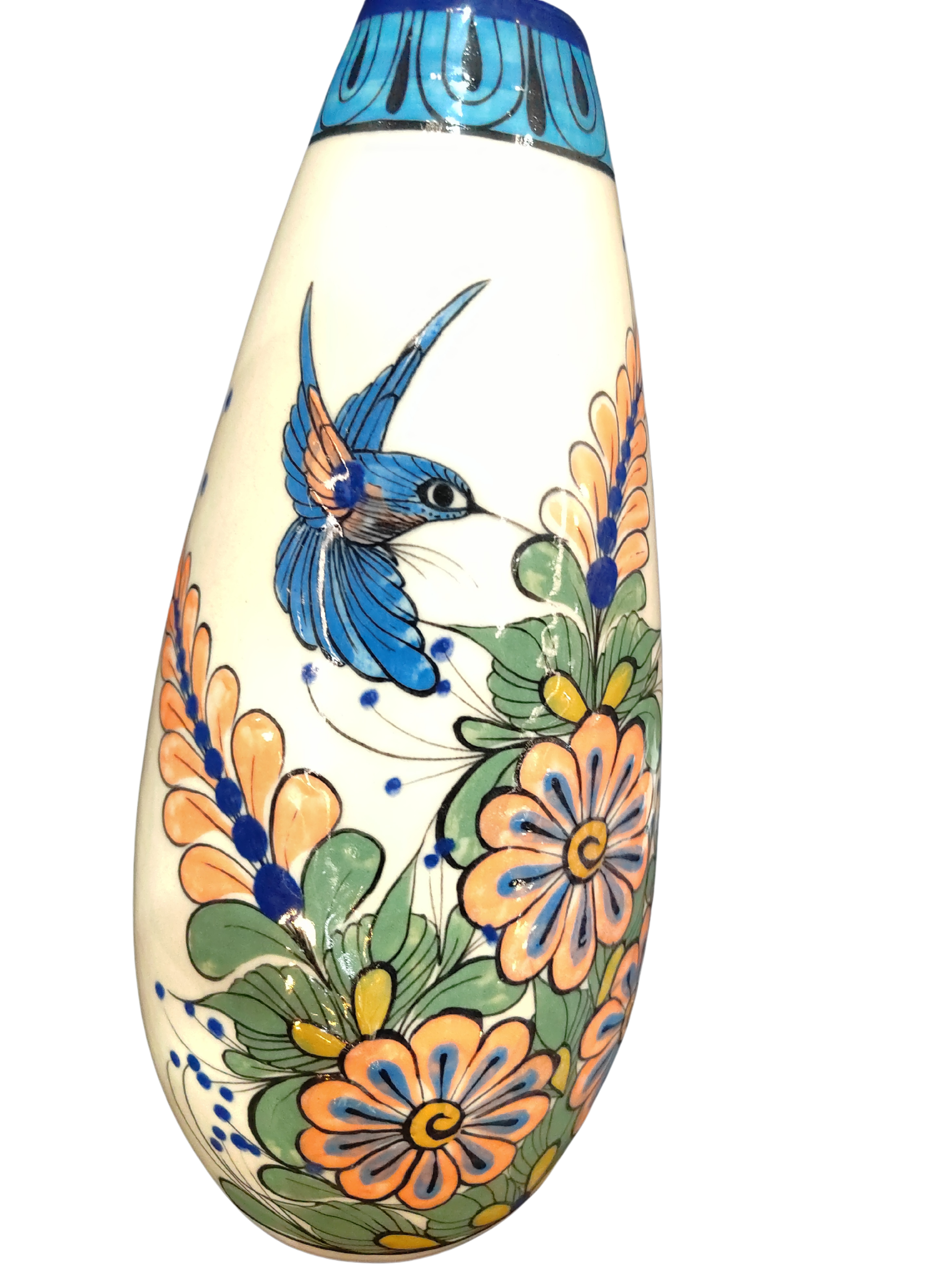 Ceramic vase from Guatemala with toucans and hummingbirds handpainted all around