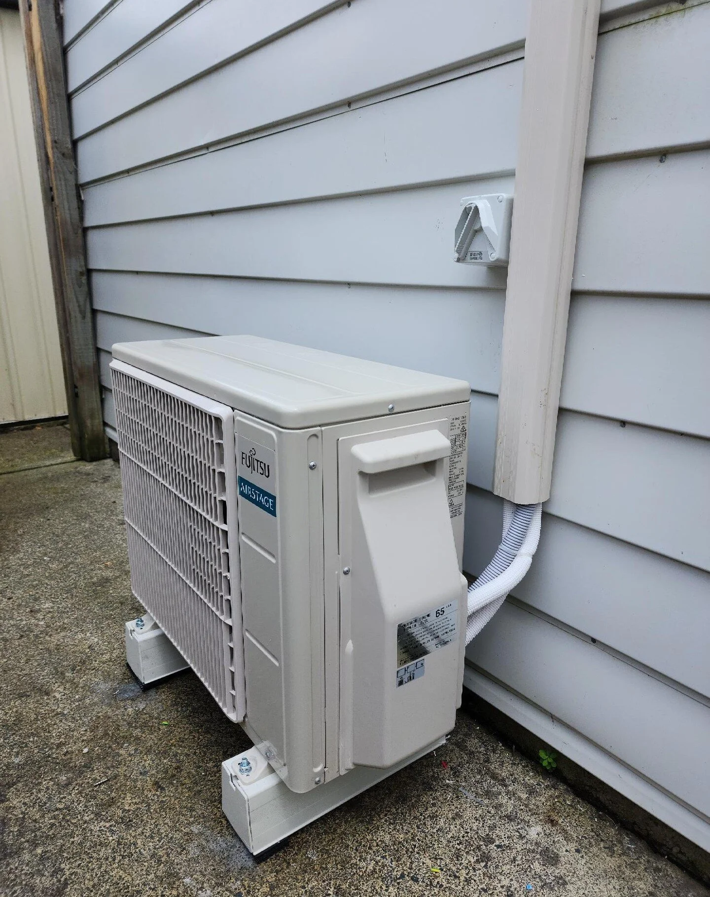 Another Happy customer with their Fujitsu heat pump installed
