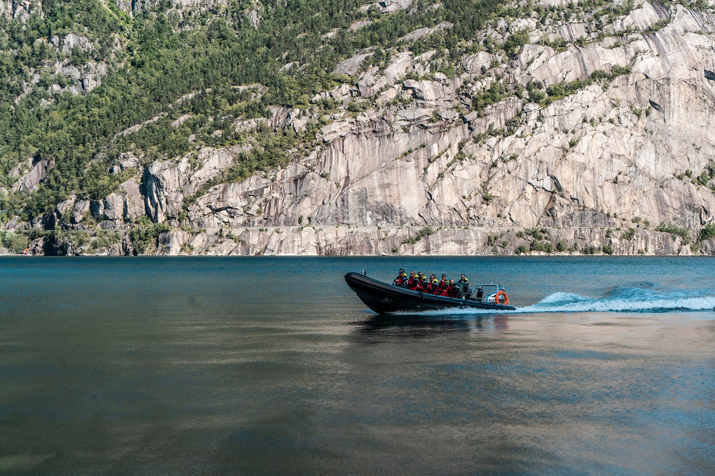 Rib Fjord safari med sidersmaking.jpg