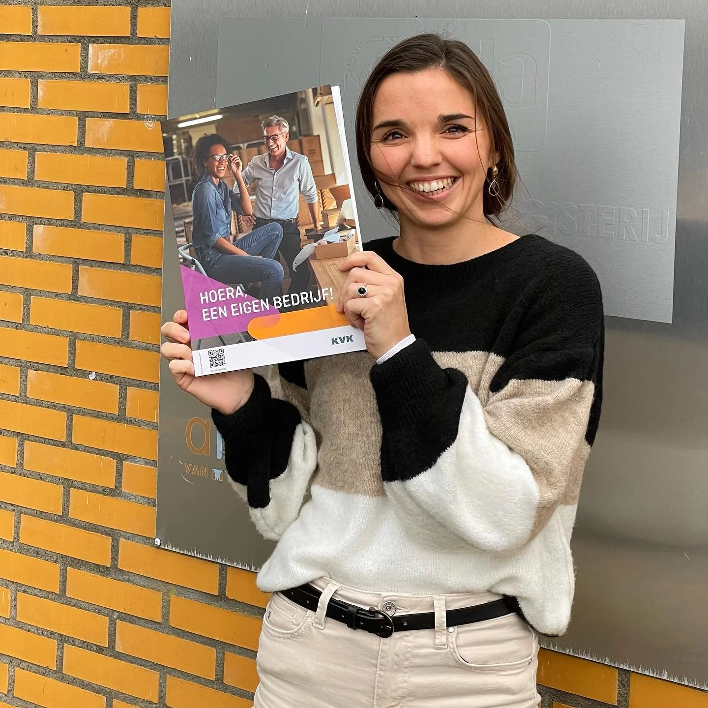 | PRAKTIJK &hellip;

Steeds meer aanmeldingen voor een coachtraject. Wat een prachtig vak heb ik toch.

Nu dan ook officieel ingeschreven als praktijk voor integratieve coaching op het gebied van psychosociale hulpvragen.

Later meer over de afgelope