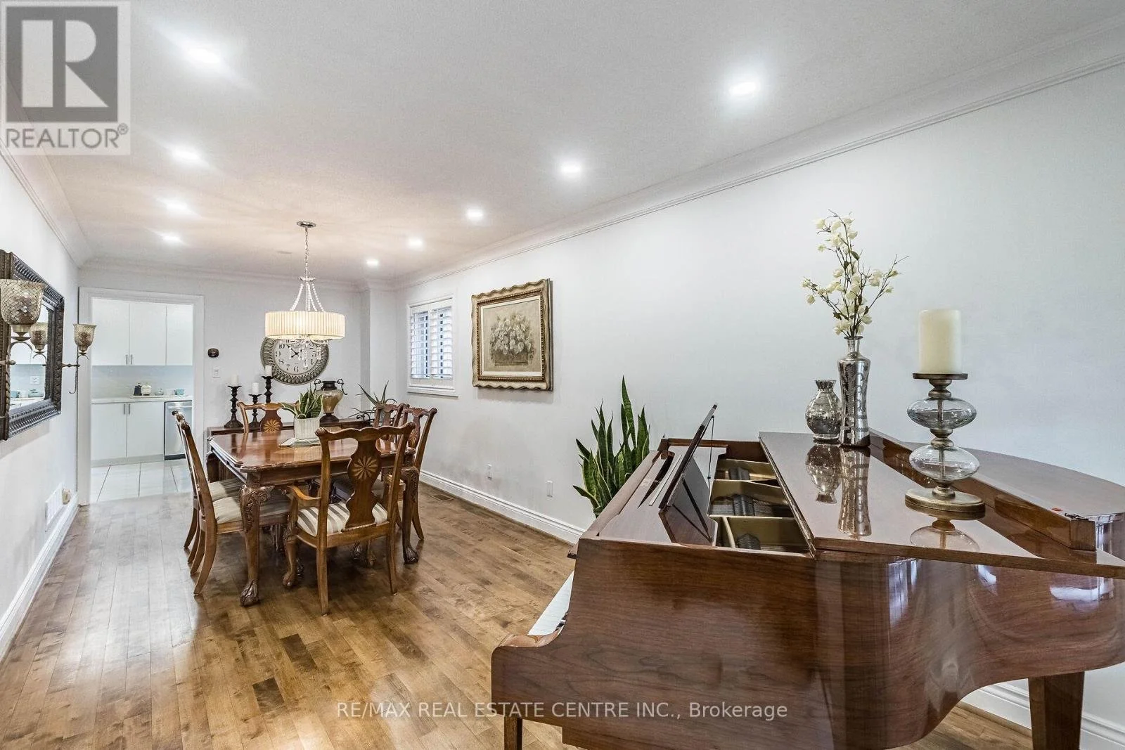 Dining room renovation in a modern house