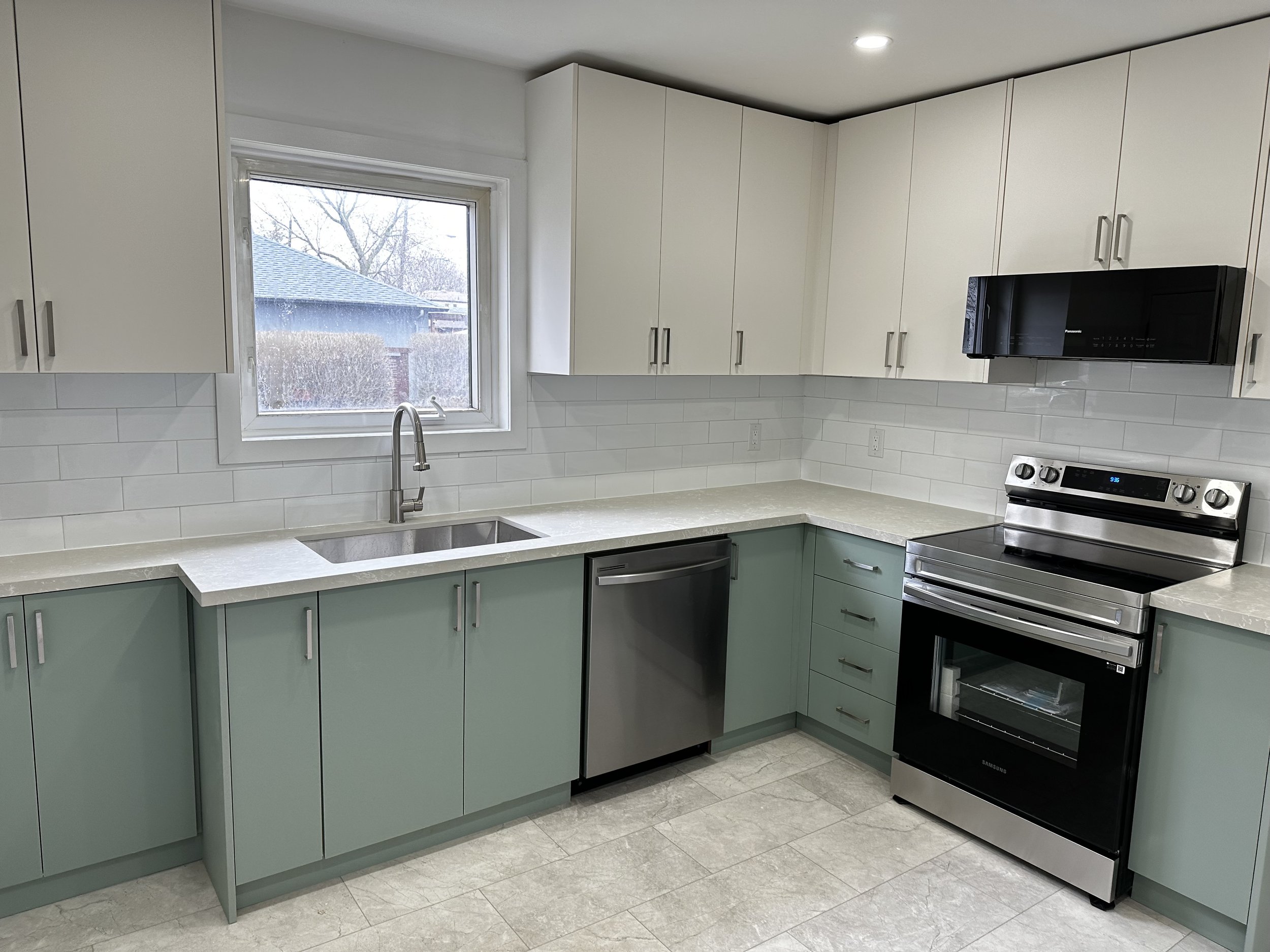 Modern New Green and White Kitchen